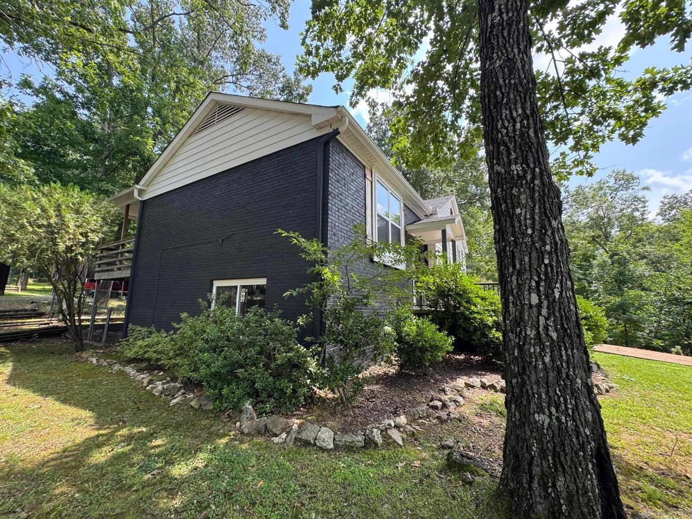 24 Wyandotte  Cherokee Village, AR
