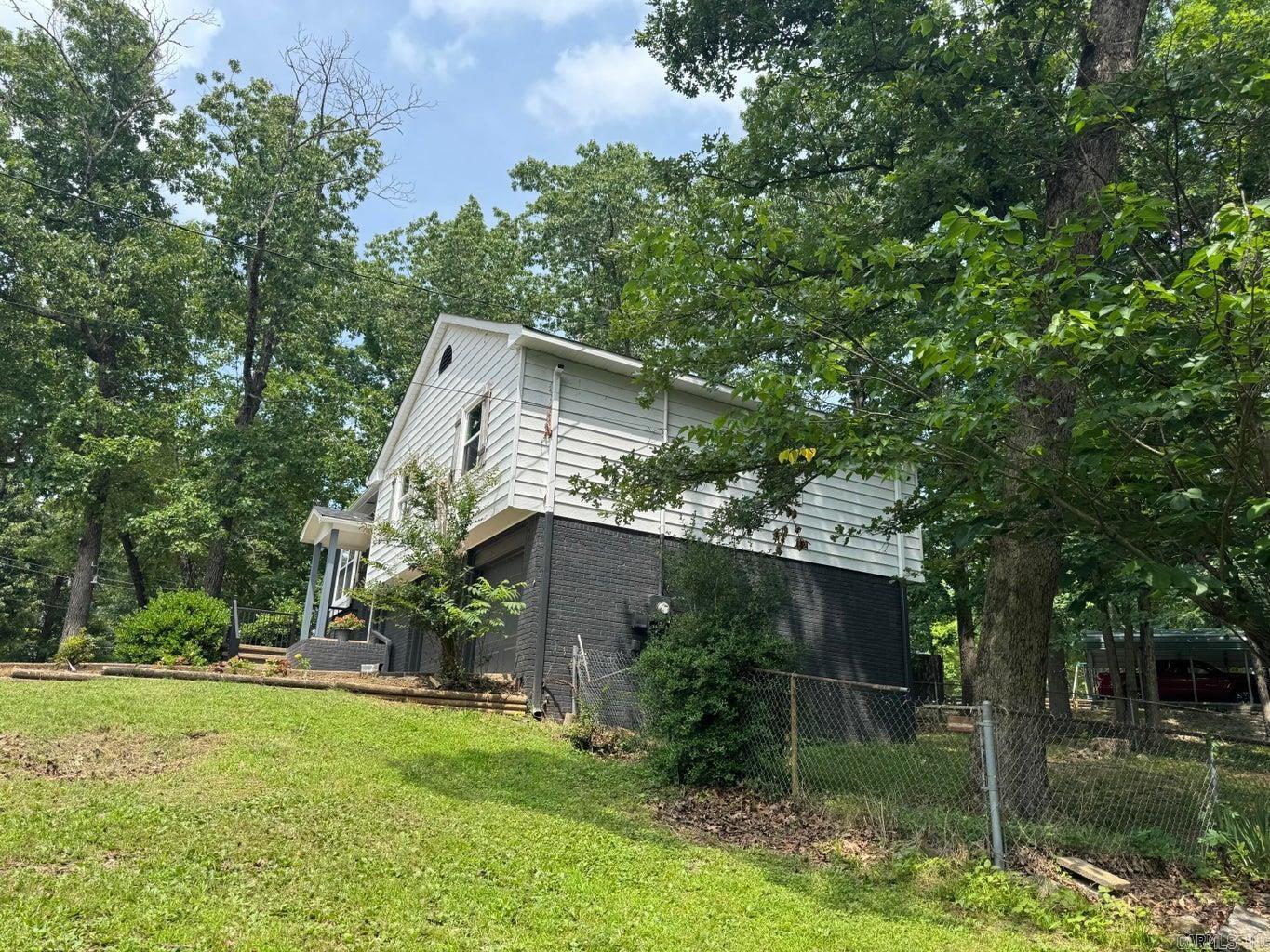 24 Wyandotte  Cherokee Village, AR