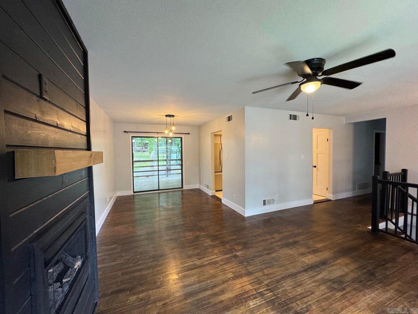 24 Wyandotte  Cherokee Village, AR