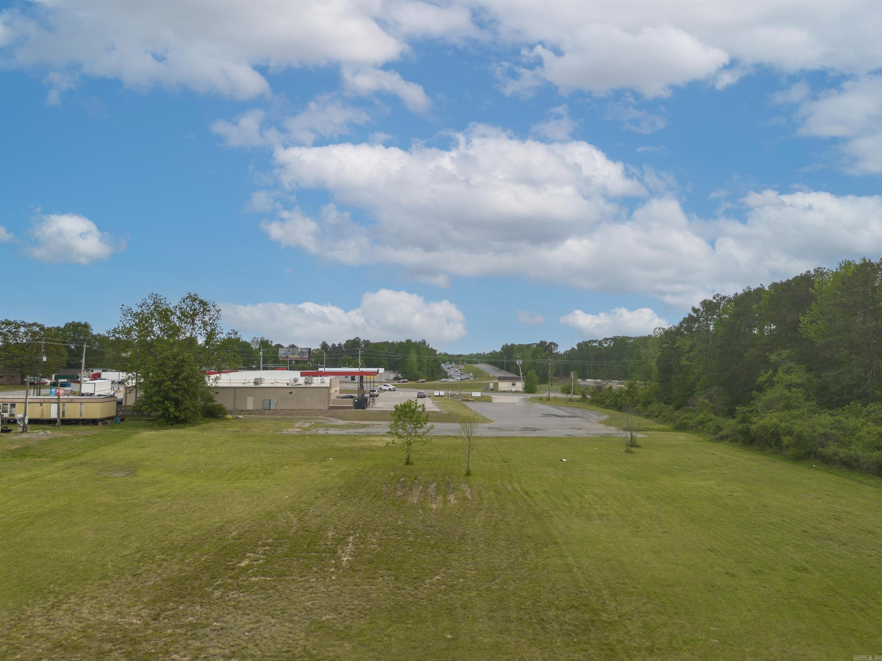 21600 N Highway 365  Maumelle, AR