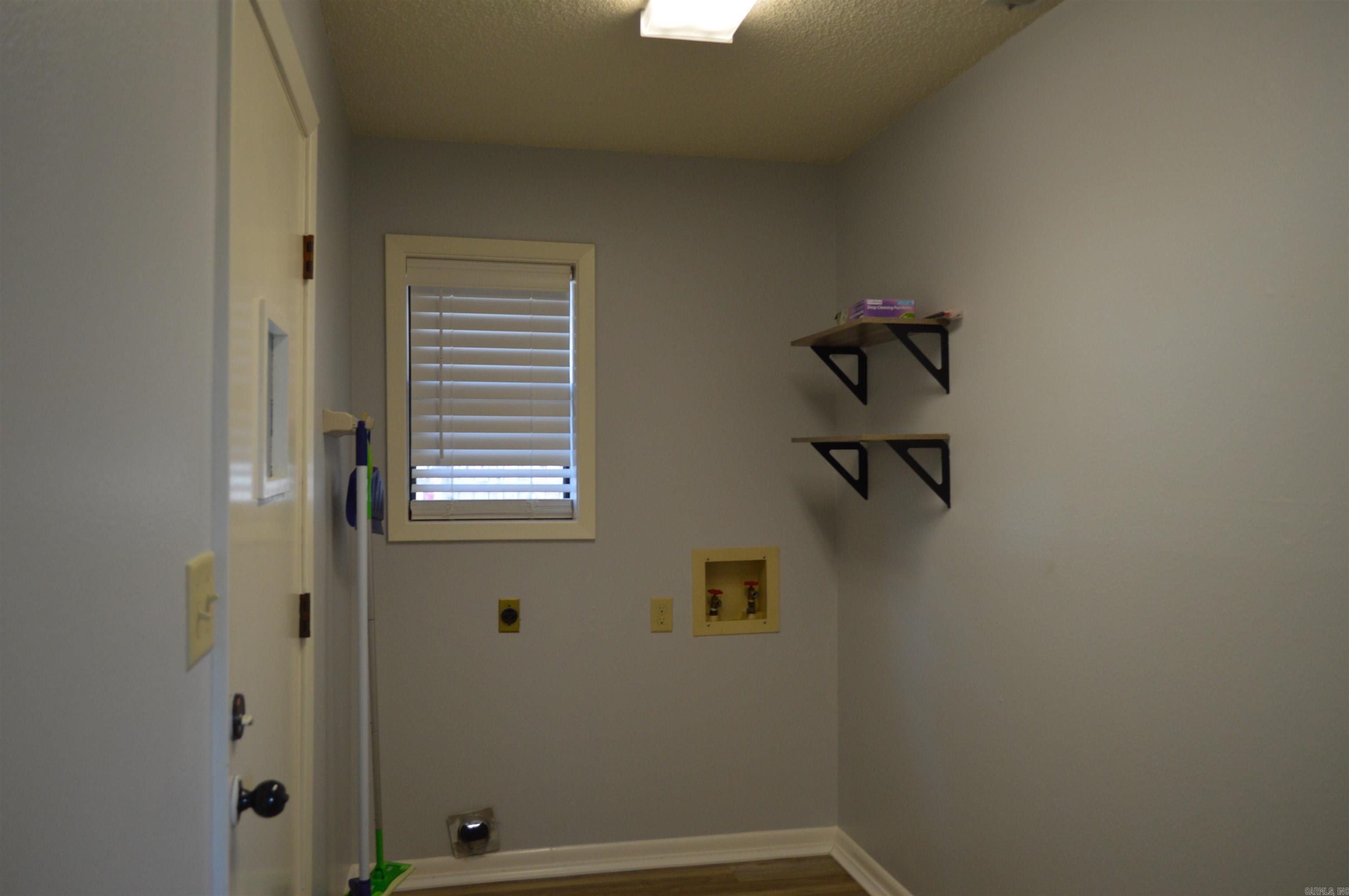 1201 W Front  Heber Springs, AR