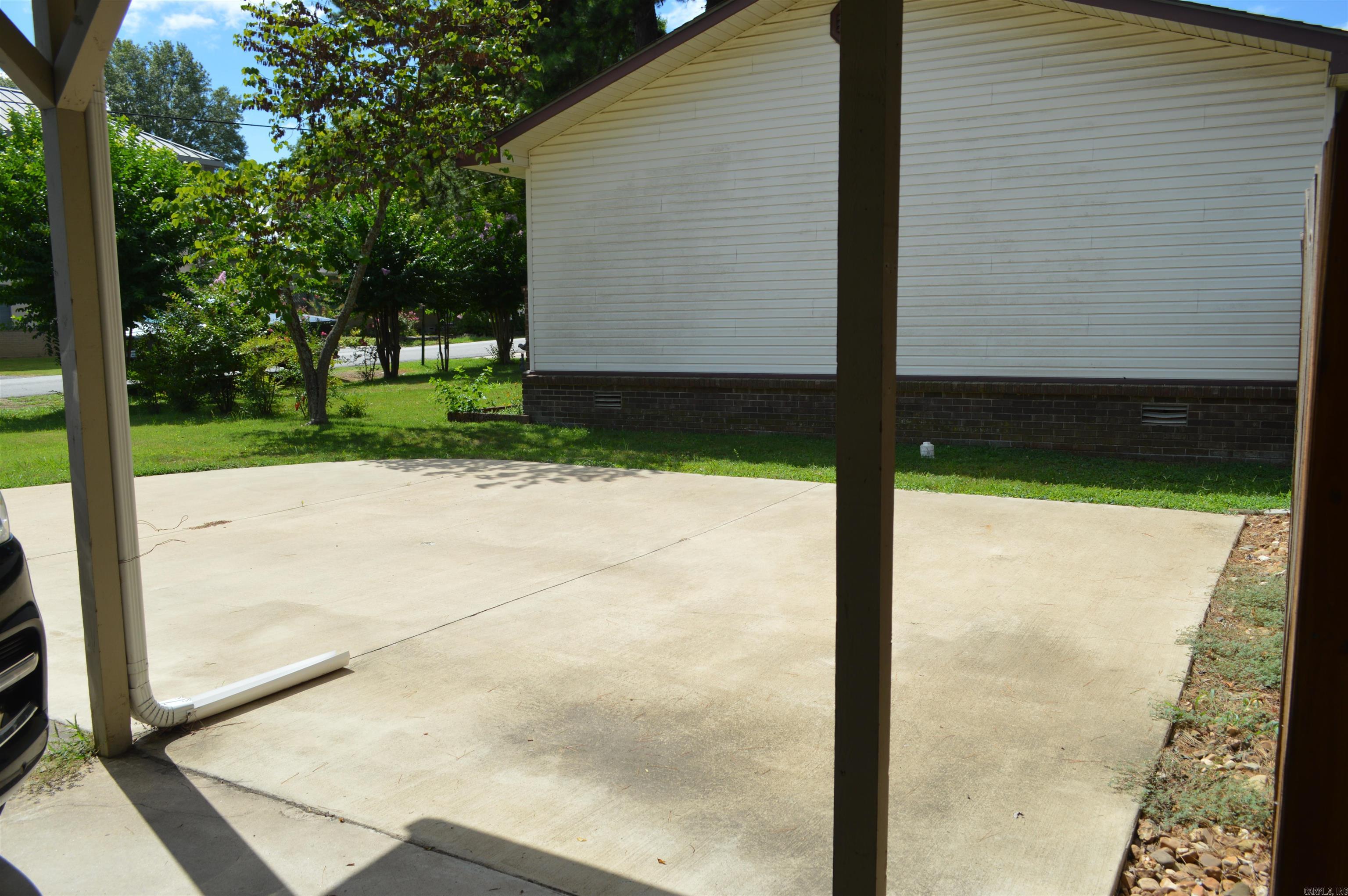 1201 W Front  Heber Springs, AR