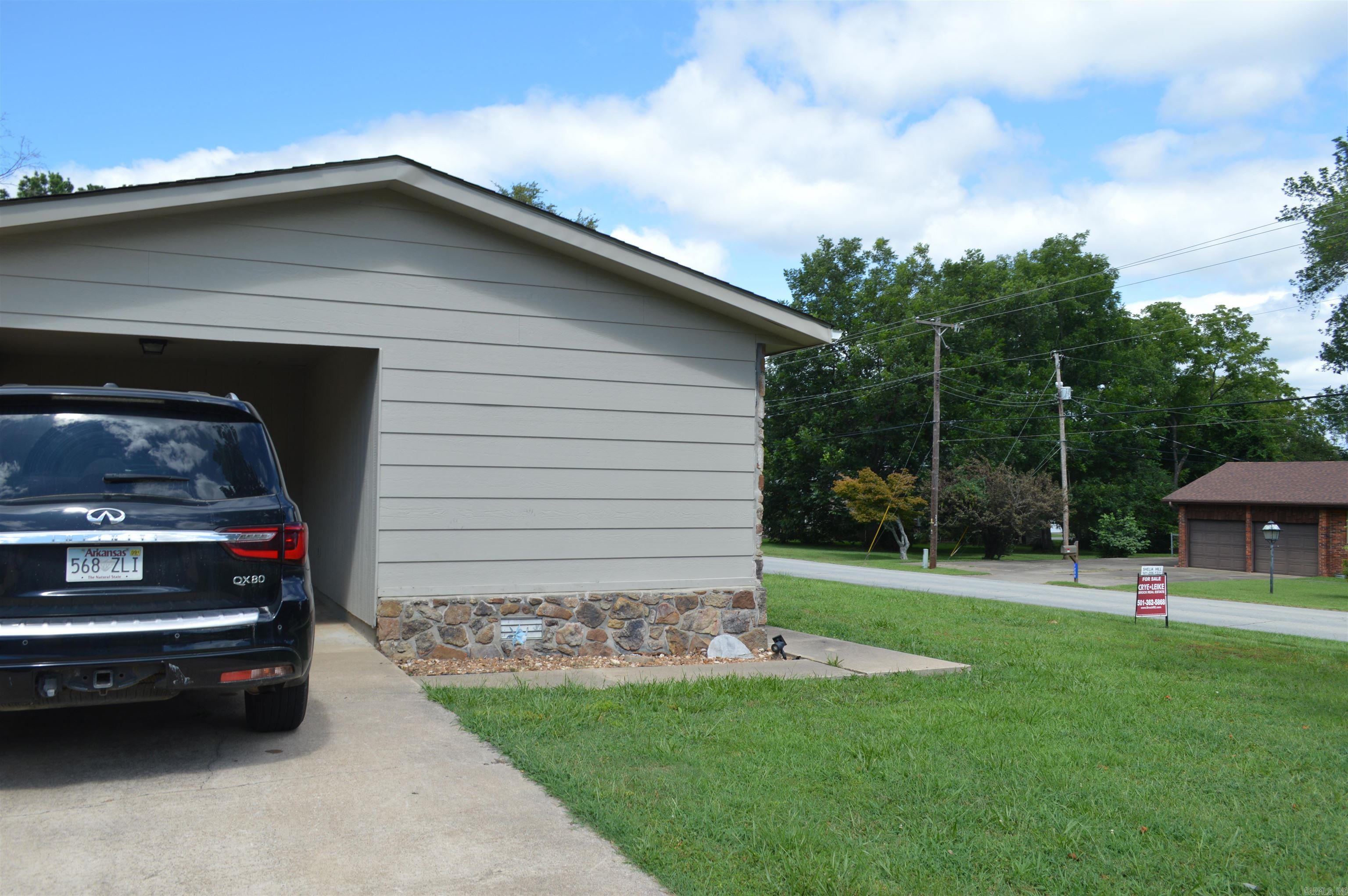 1201 W Front  Heber Springs, AR
