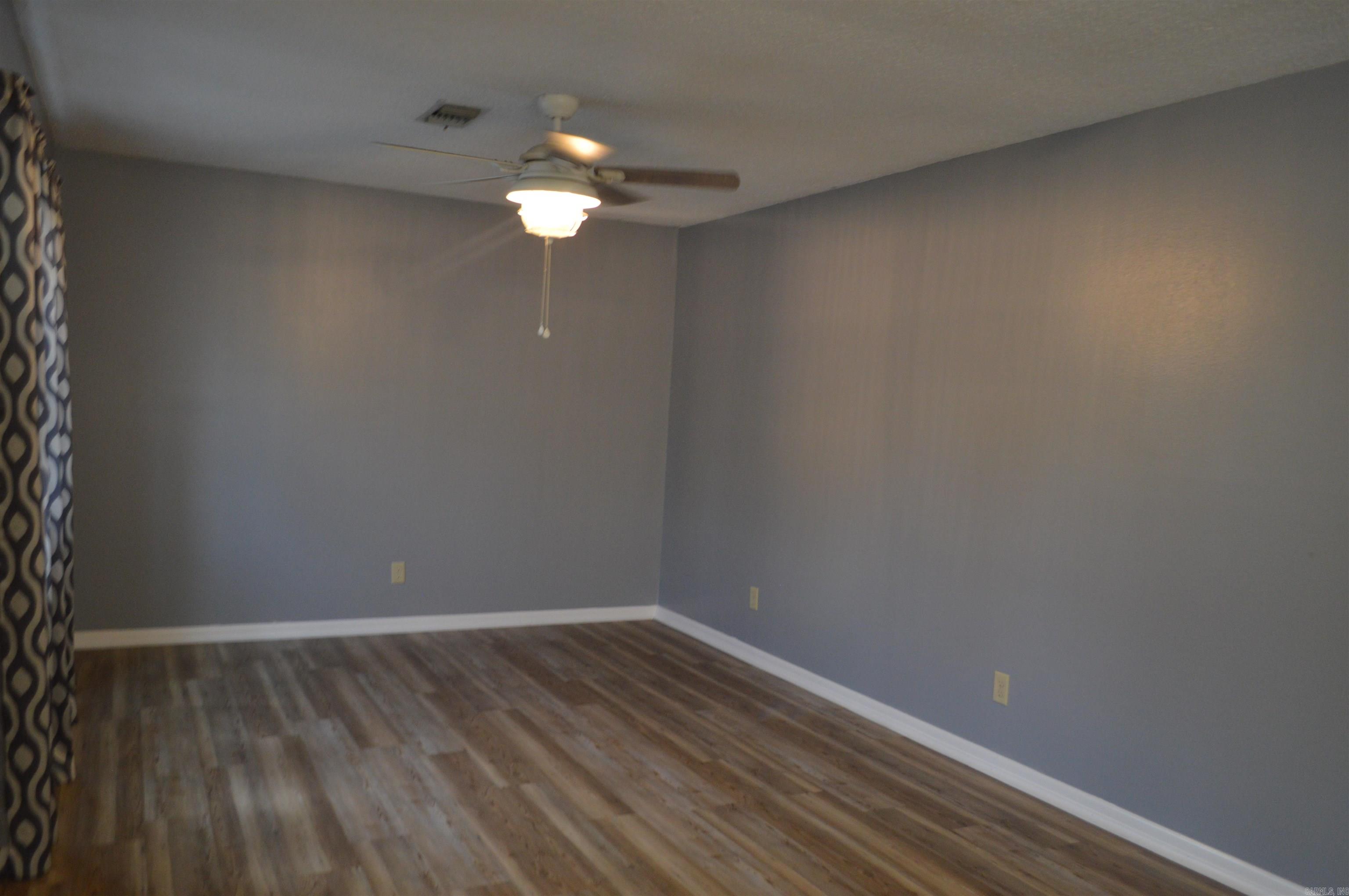 1201 W Front  Heber Springs, AR