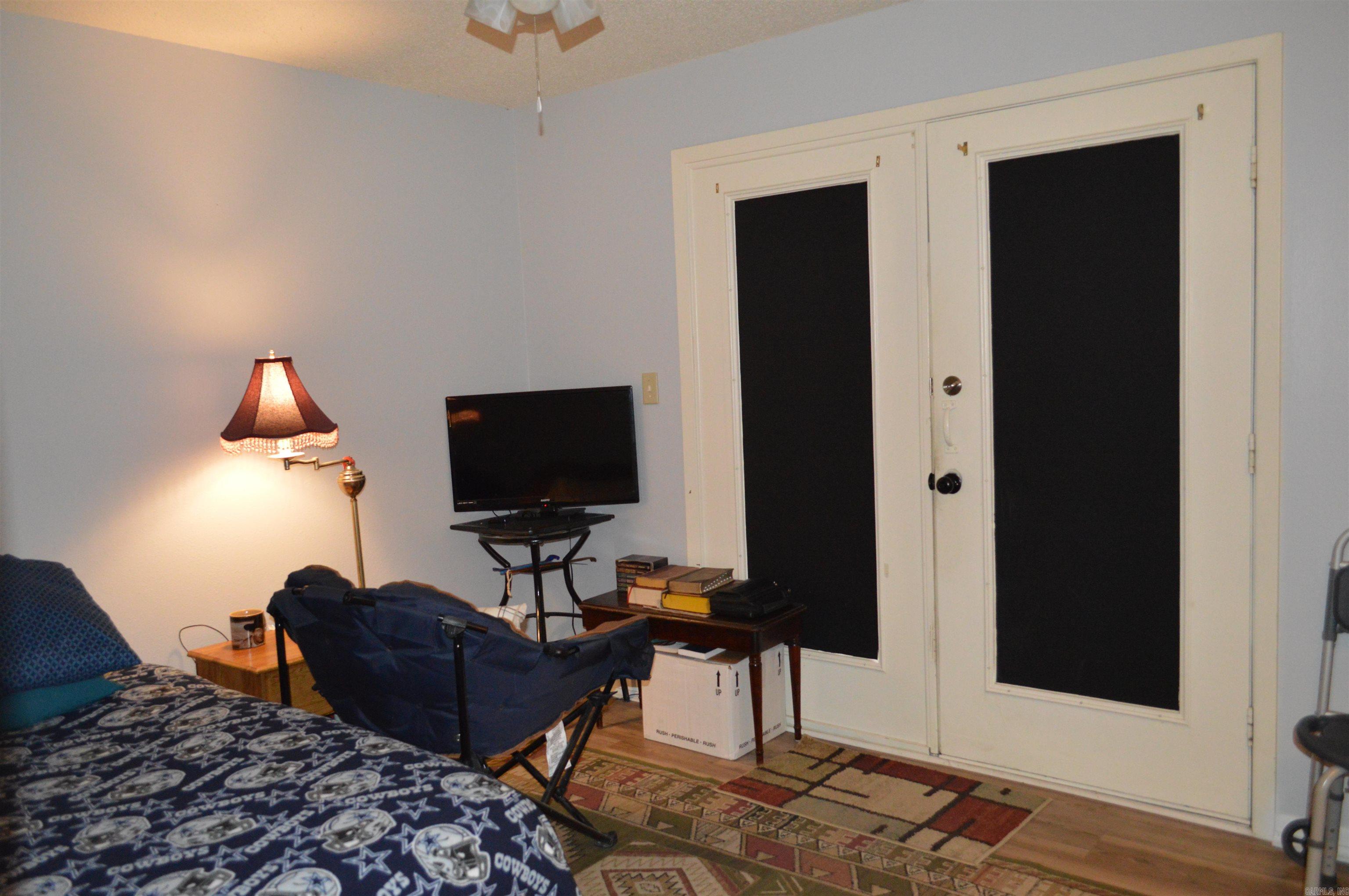 1201 W Front  Heber Springs, AR