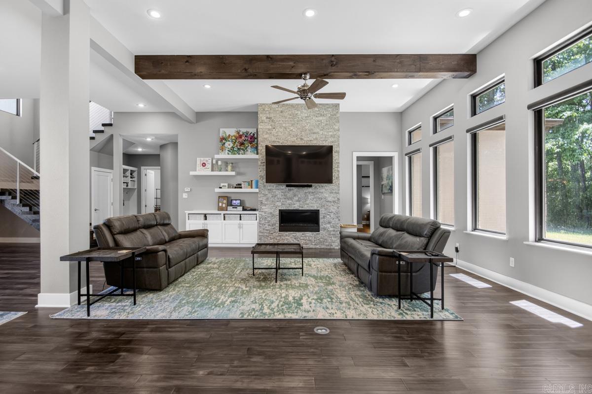 6736 Hilo  Benton, AR