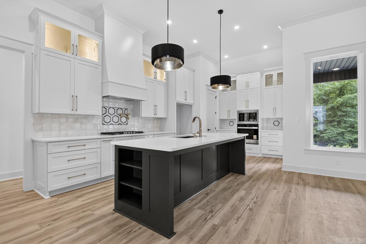 611 Corondelet  Maumelle, AR