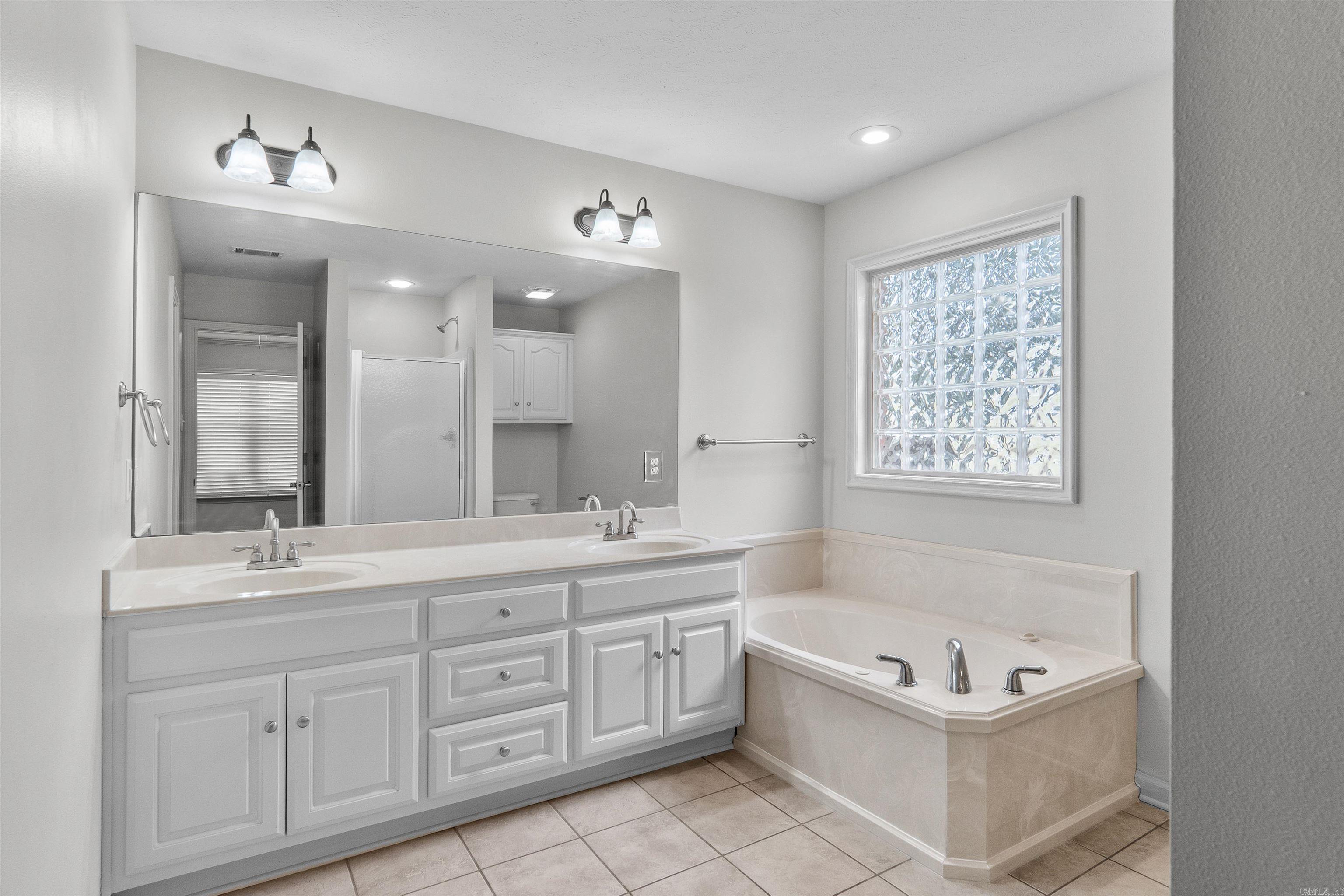22 Pecan Ln Lane Cabot, AR 72023