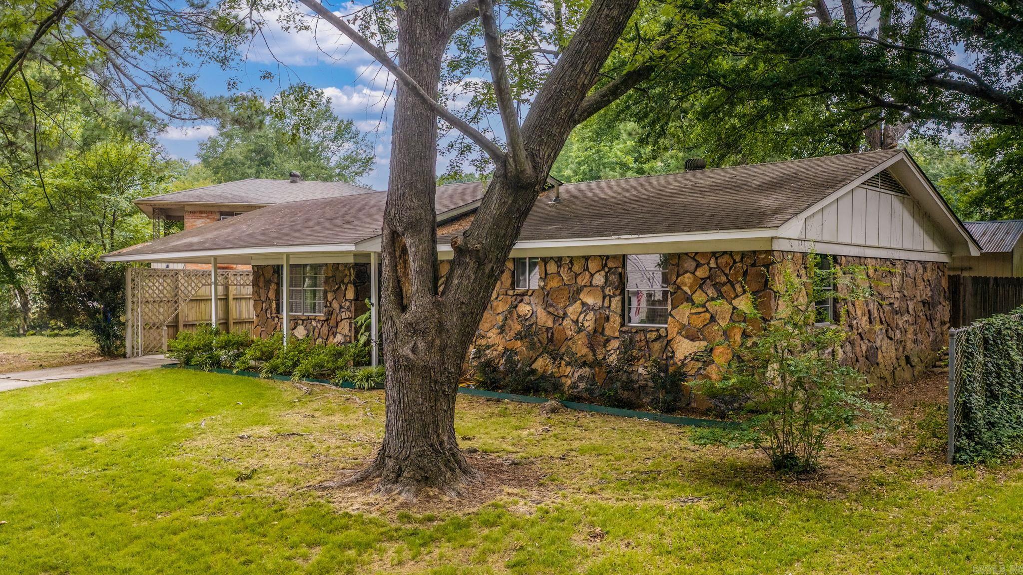 11 Stagecoach  Conway, AR