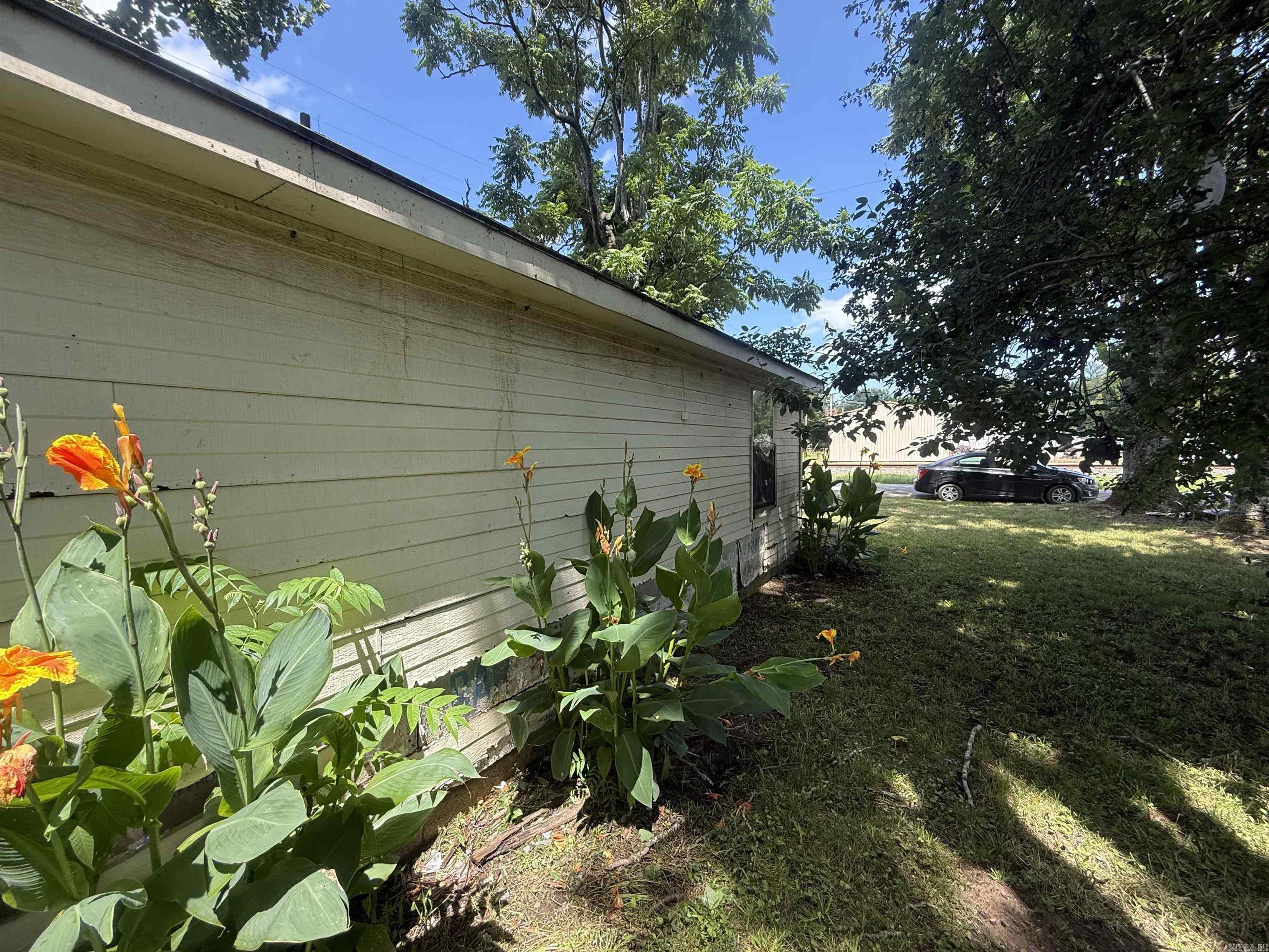 107 N Railroad  Harrisburg, AR