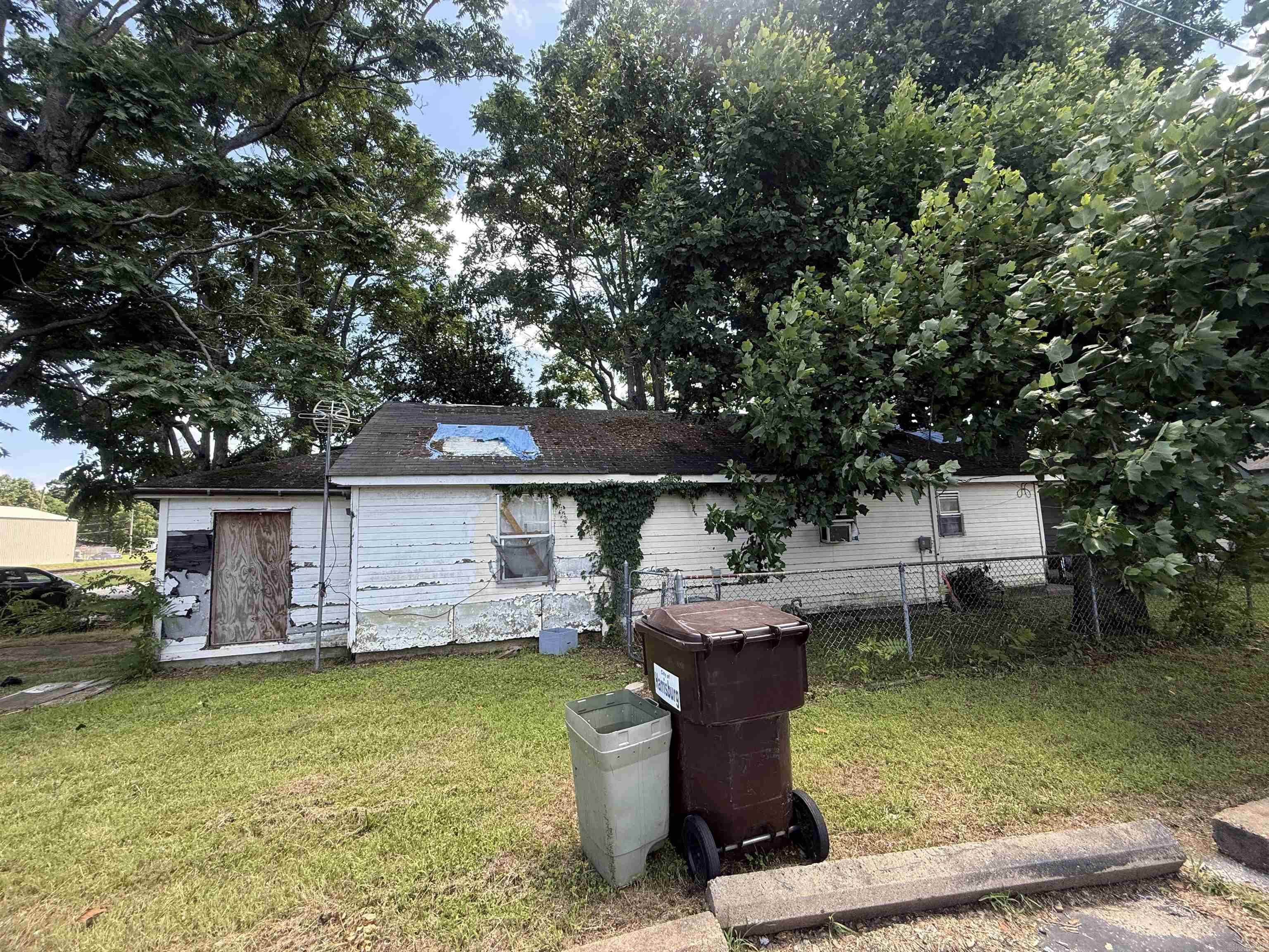 107 N Railroad  Harrisburg, AR