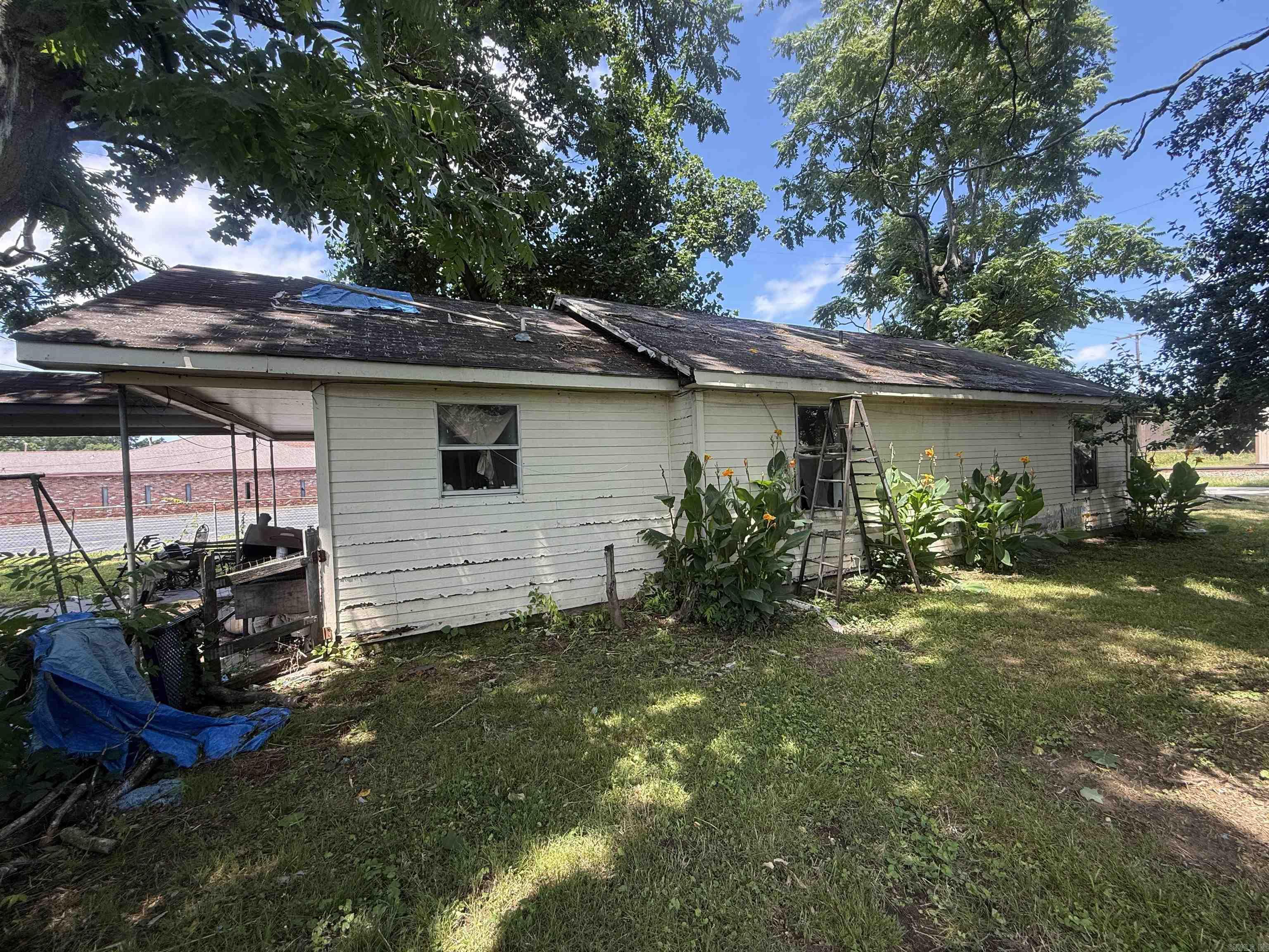 107 N Railroad  Harrisburg, AR