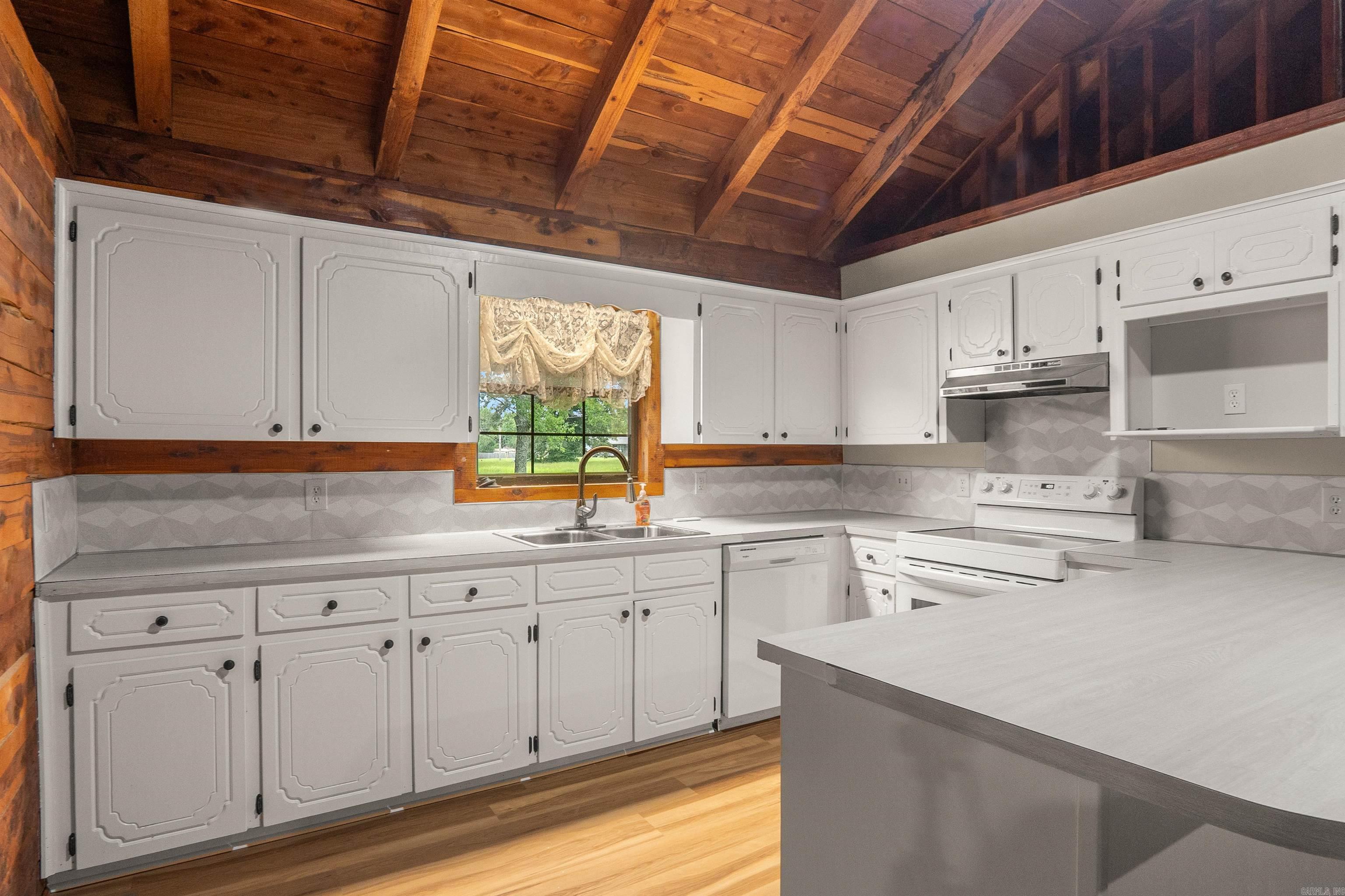 619 Pickthorne  Cabot, AR