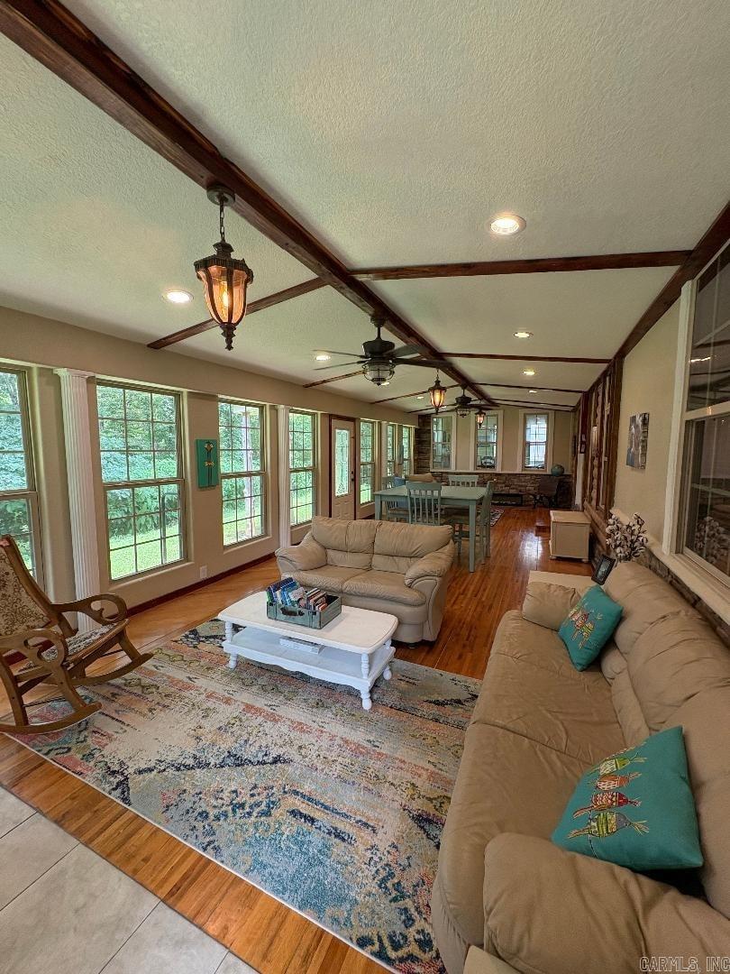 1052 Gravel Hill  Romance, AR