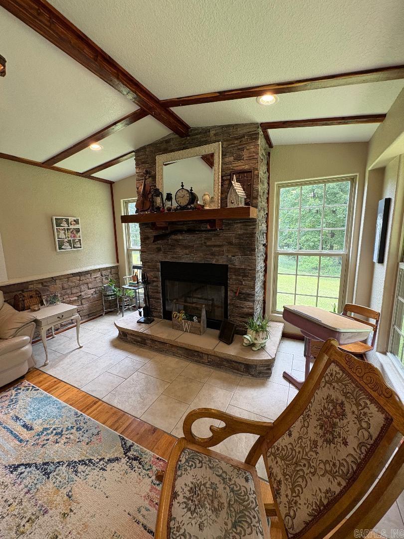 1052 Gravel Hill  Romance, AR