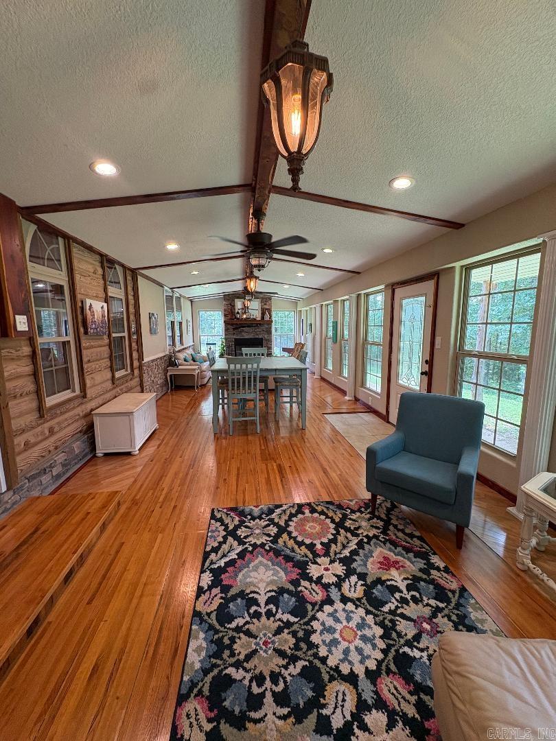1052 Gravel Hill  Romance, AR
