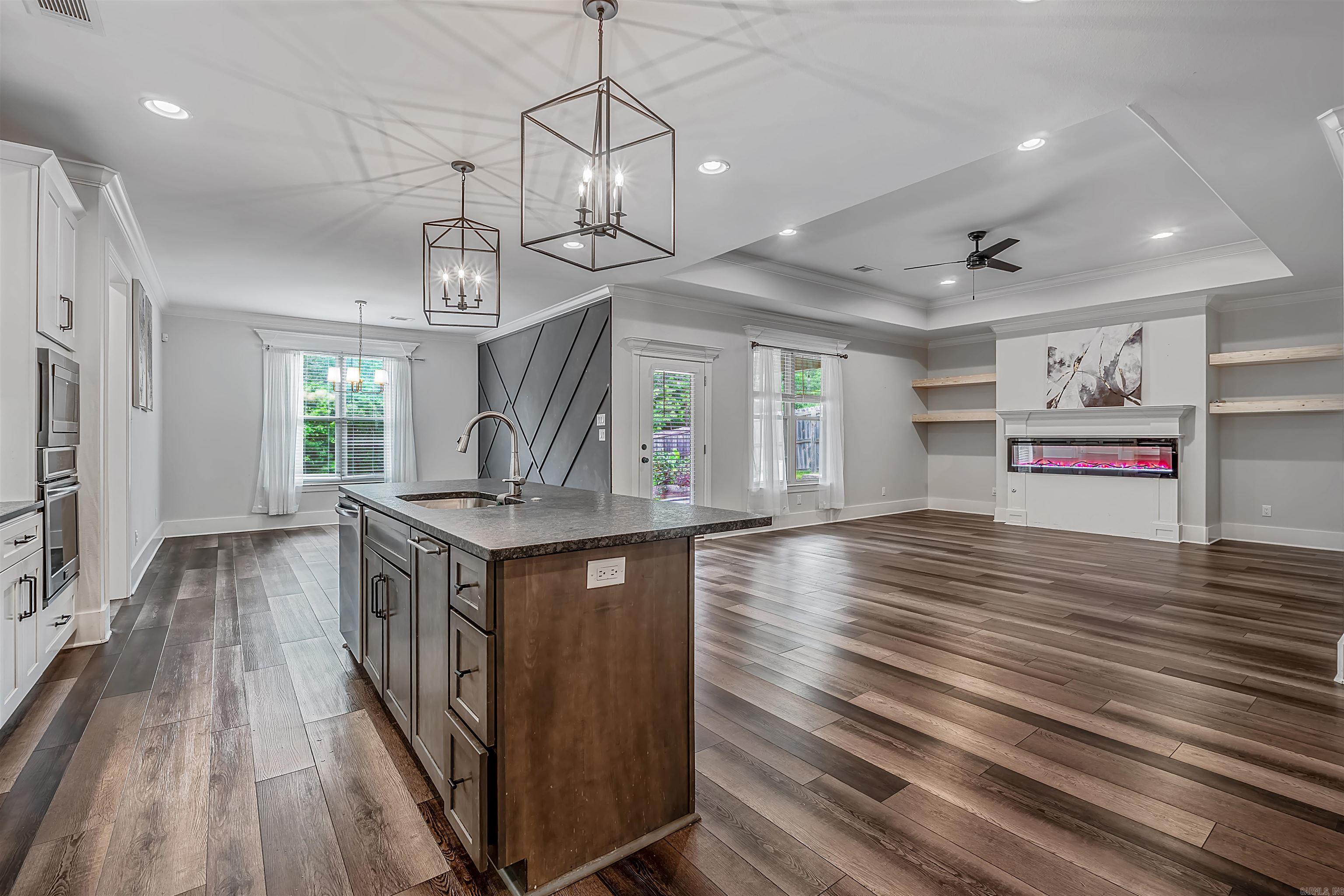 147 Ridgeview  Maumelle, AR