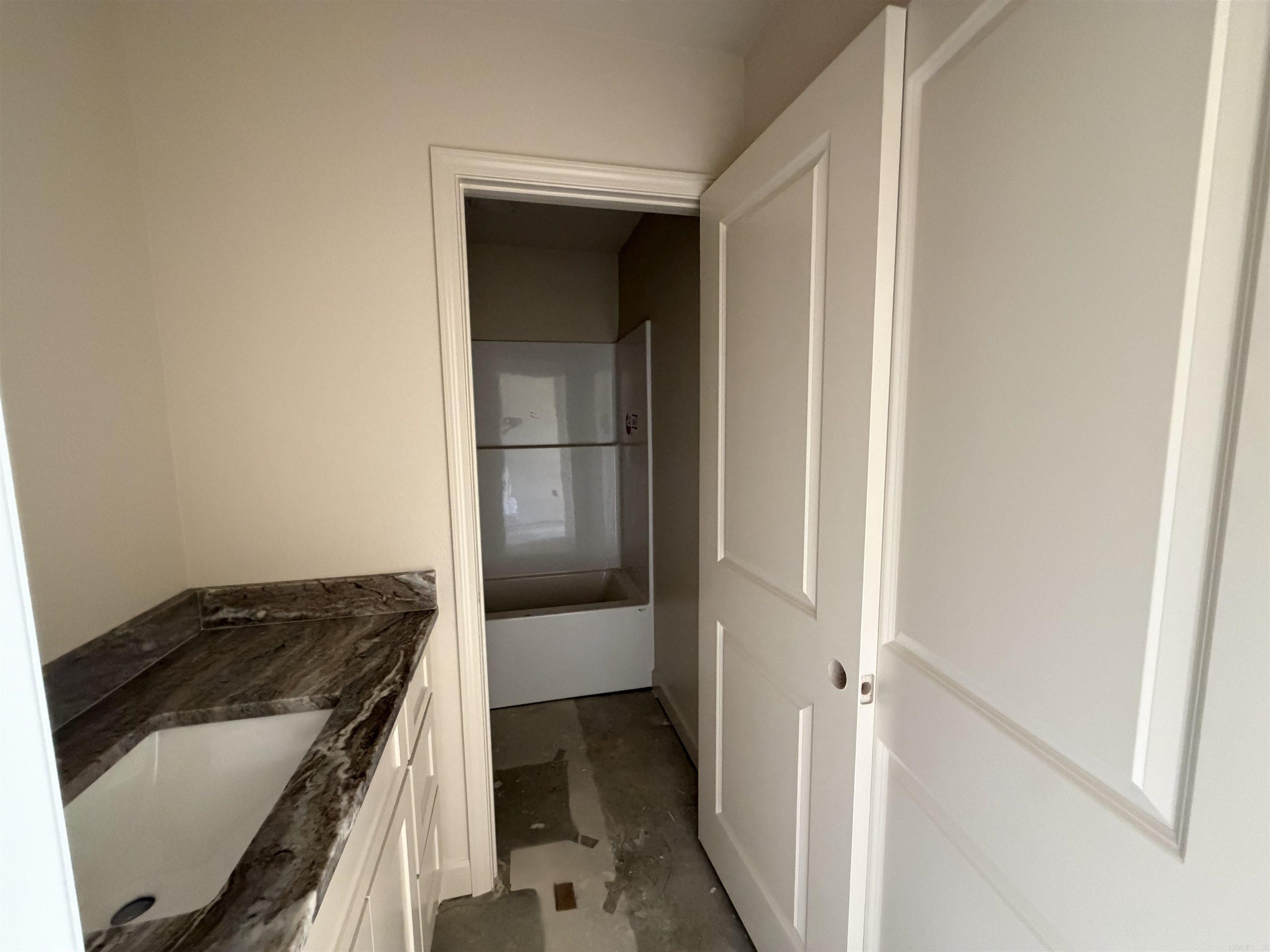 1088 Duke  Bauxite, AR