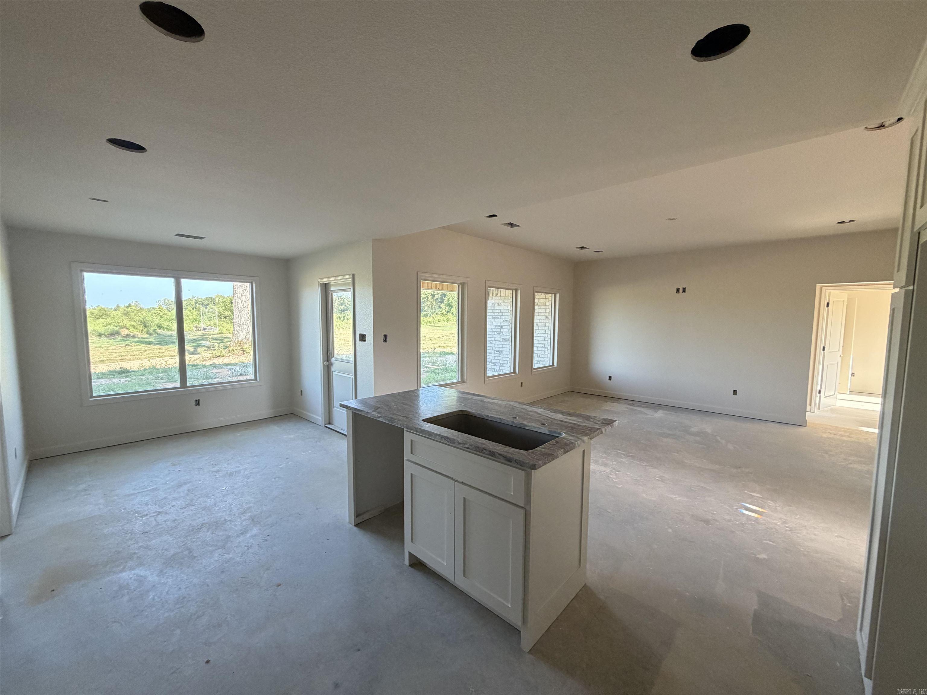 1088 Duke  Bauxite, AR