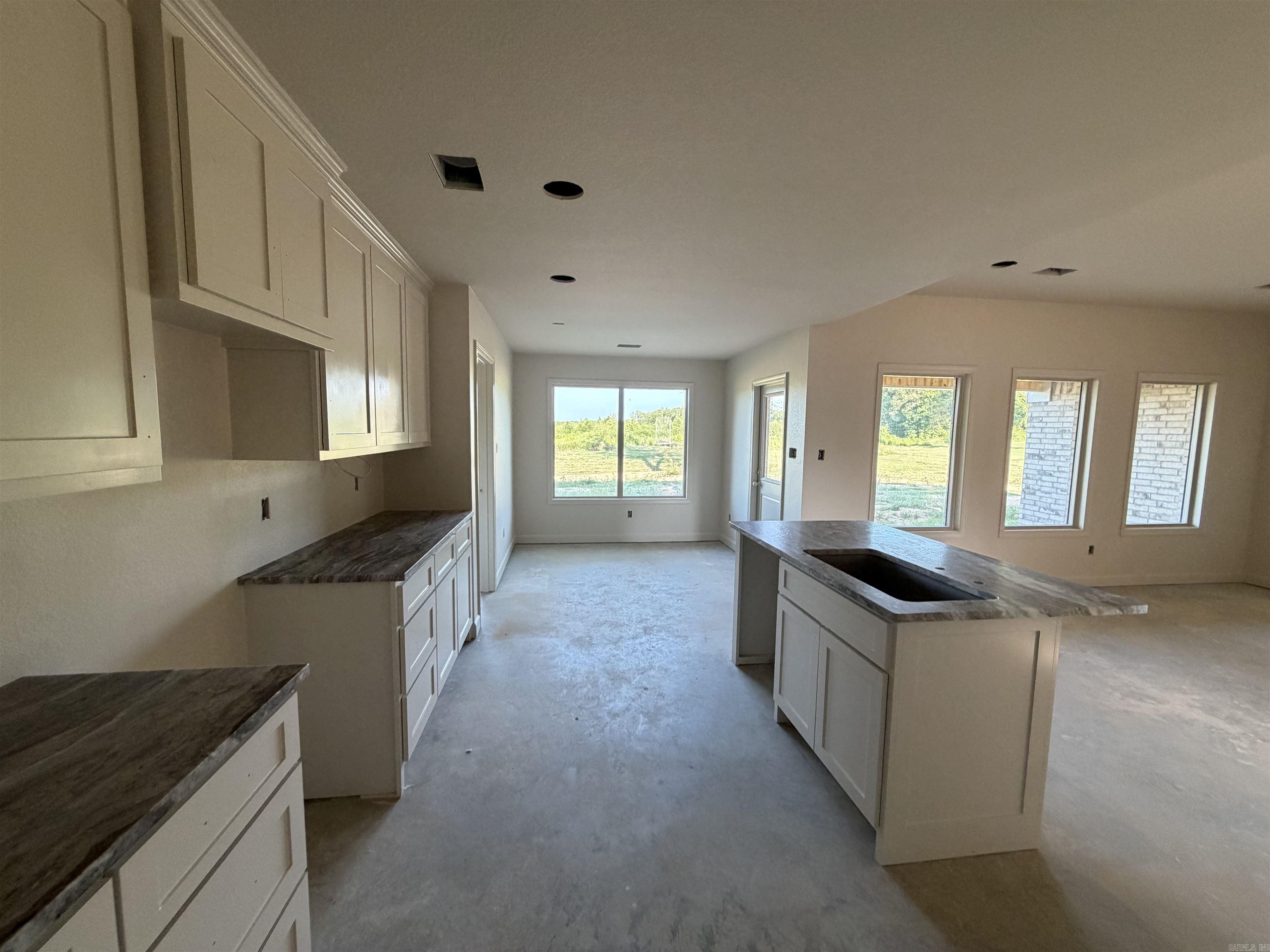 1088 Duke  Bauxite, AR