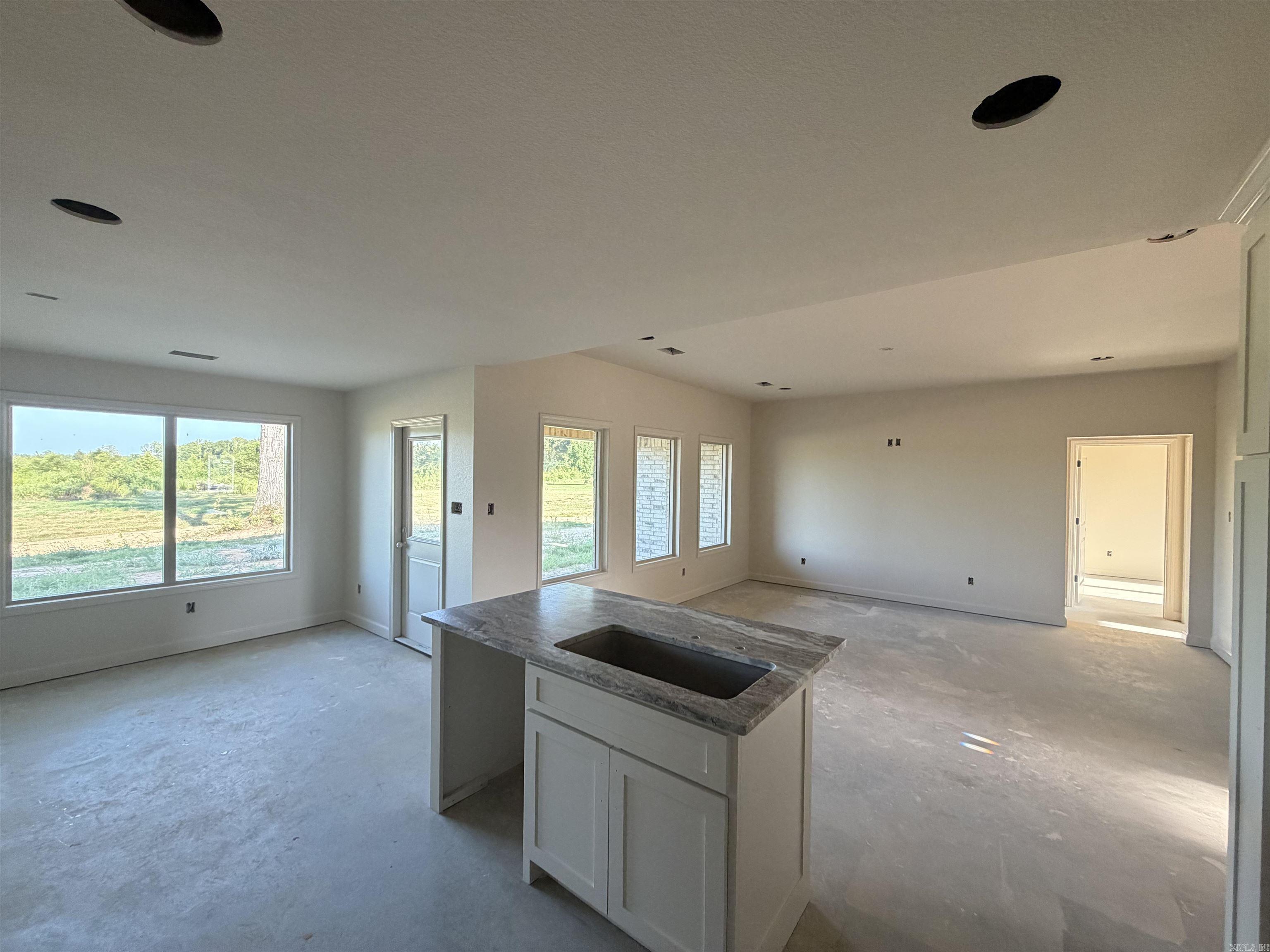 1088 Duke  Bauxite, AR