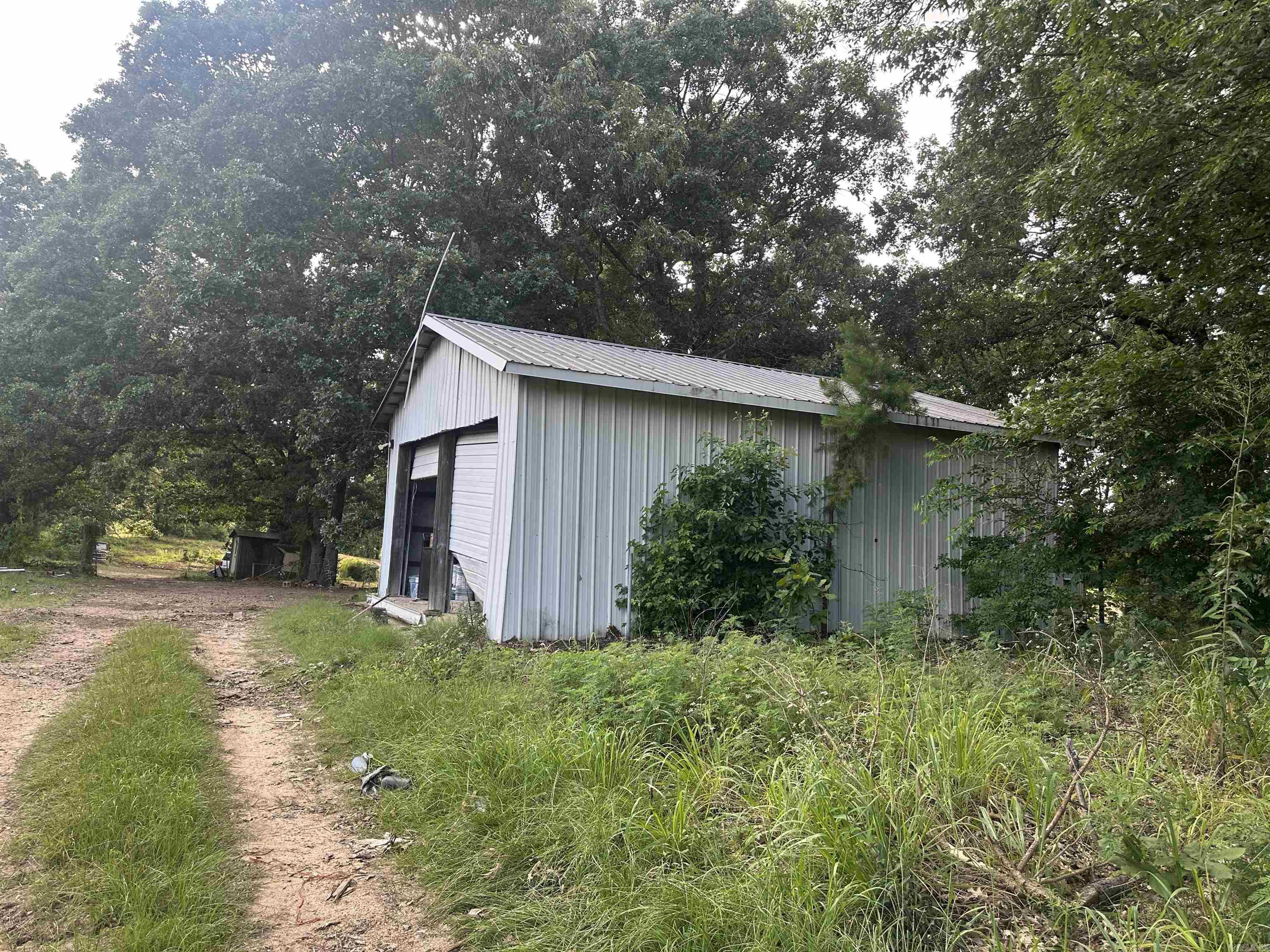 2295 Sand  Malvern, AR