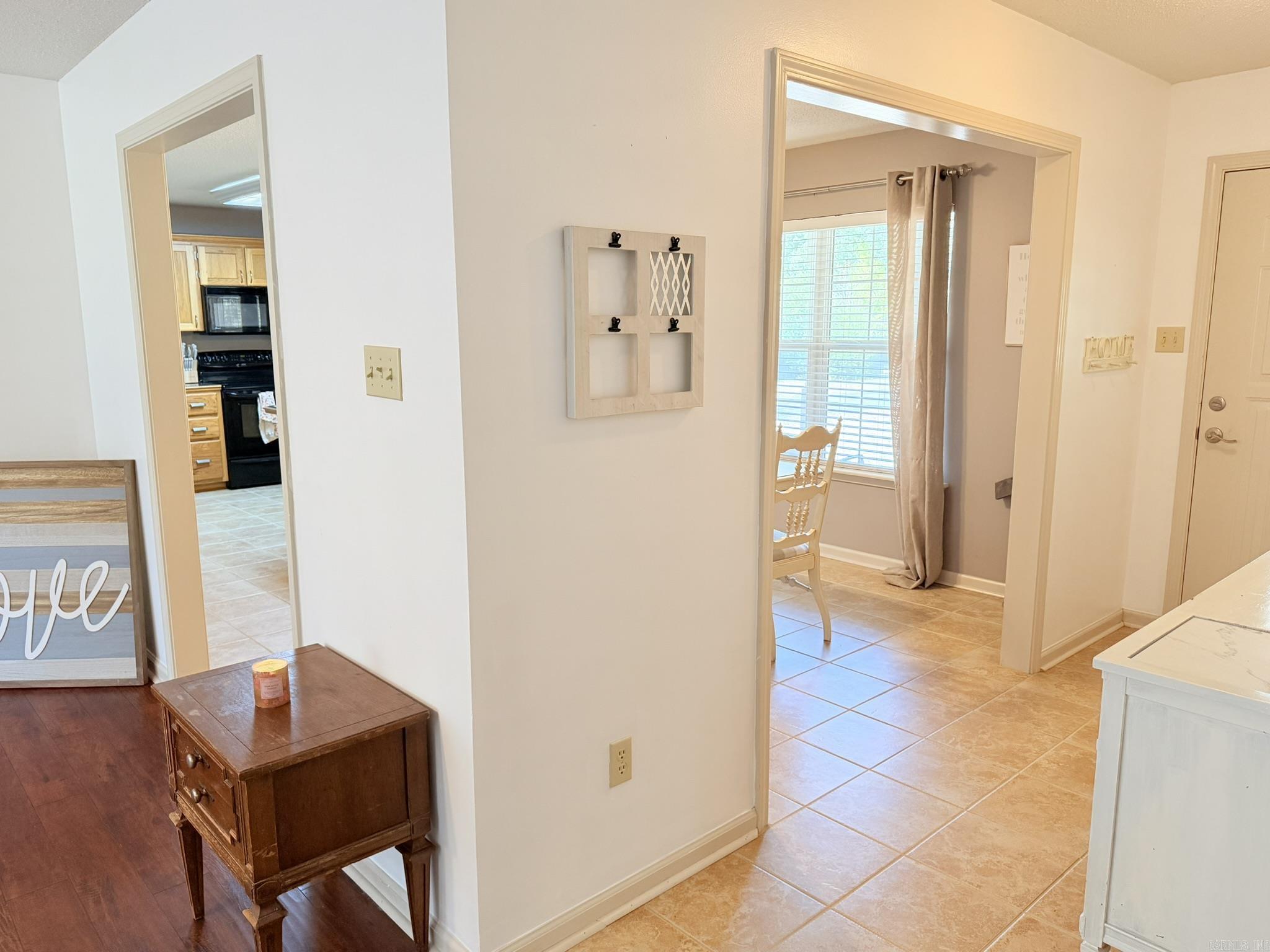 15825 Childress Road Bauxite, AR 72011
