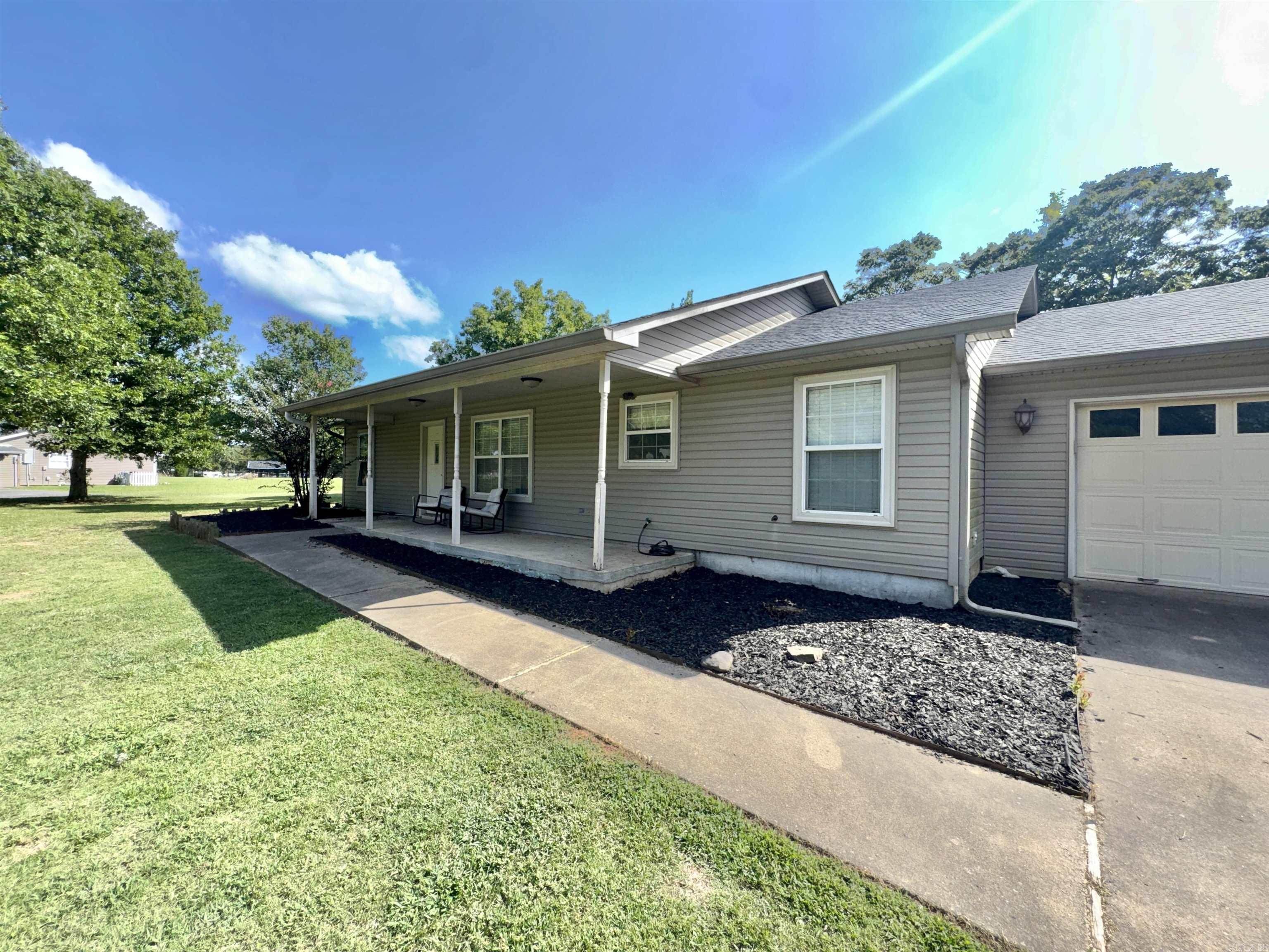 15825 Childress Road Bauxite, AR 72011