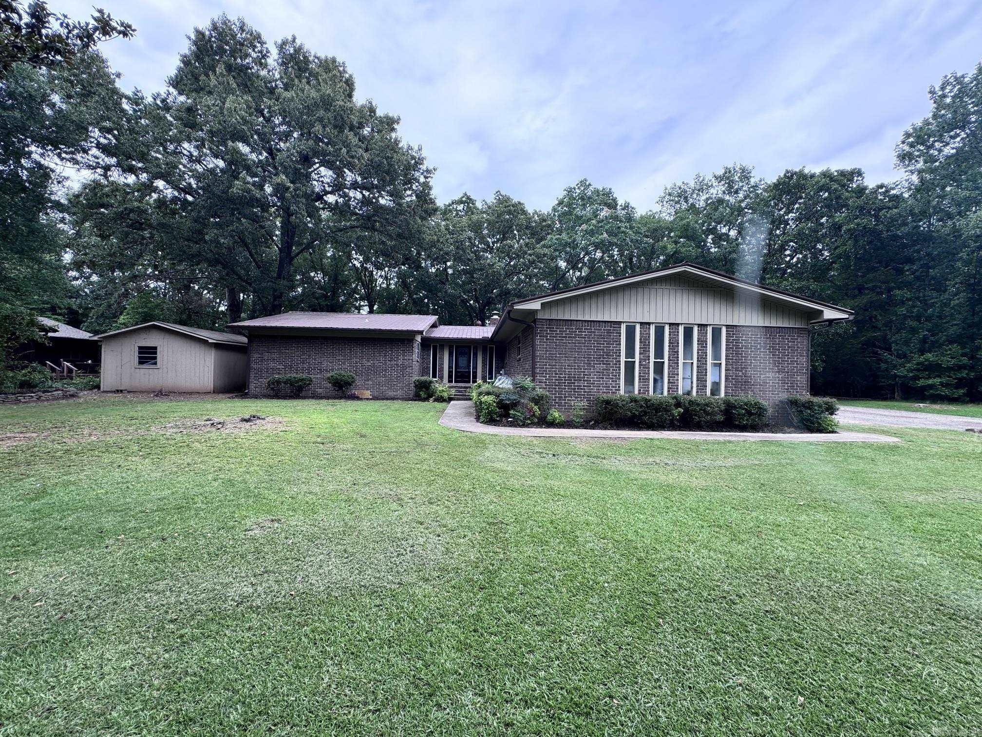 25 Beloit  Heber Springs, AR