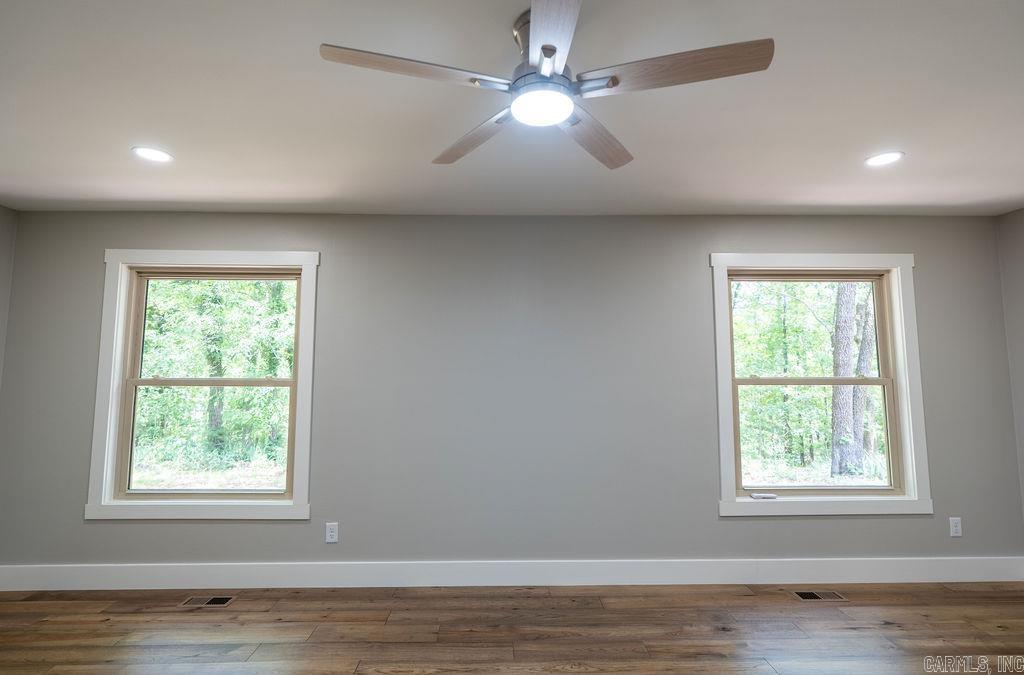 25 Beloit Drive Heber Springs, AR 72543