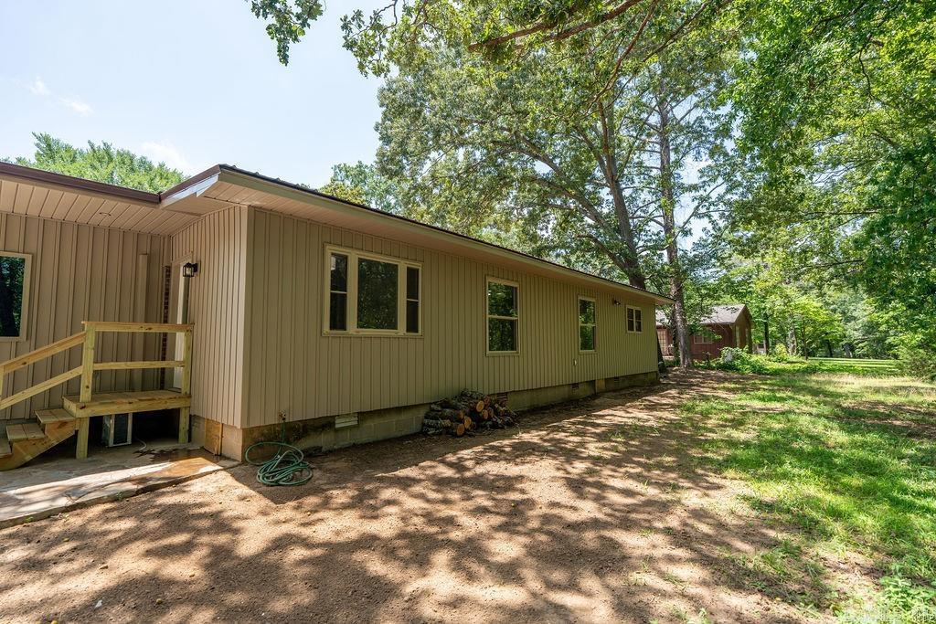 25 Beloit Drive Heber Springs, AR 72543