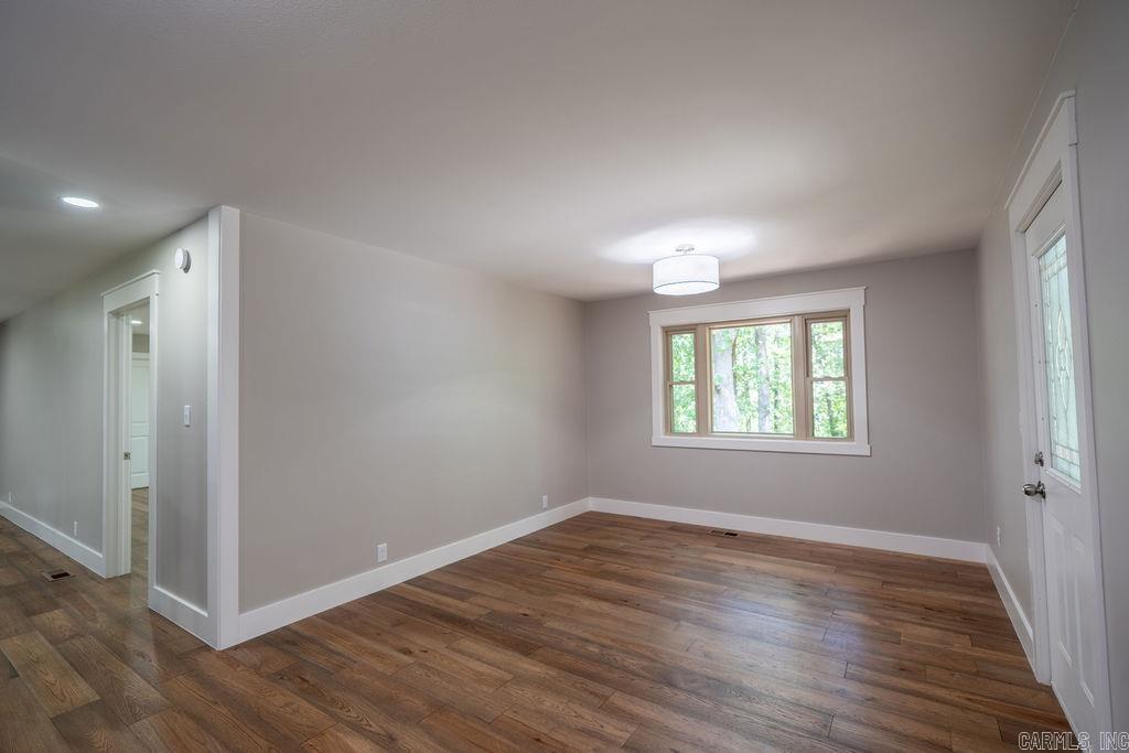 25 Beloit Drive Heber Springs, AR 72543