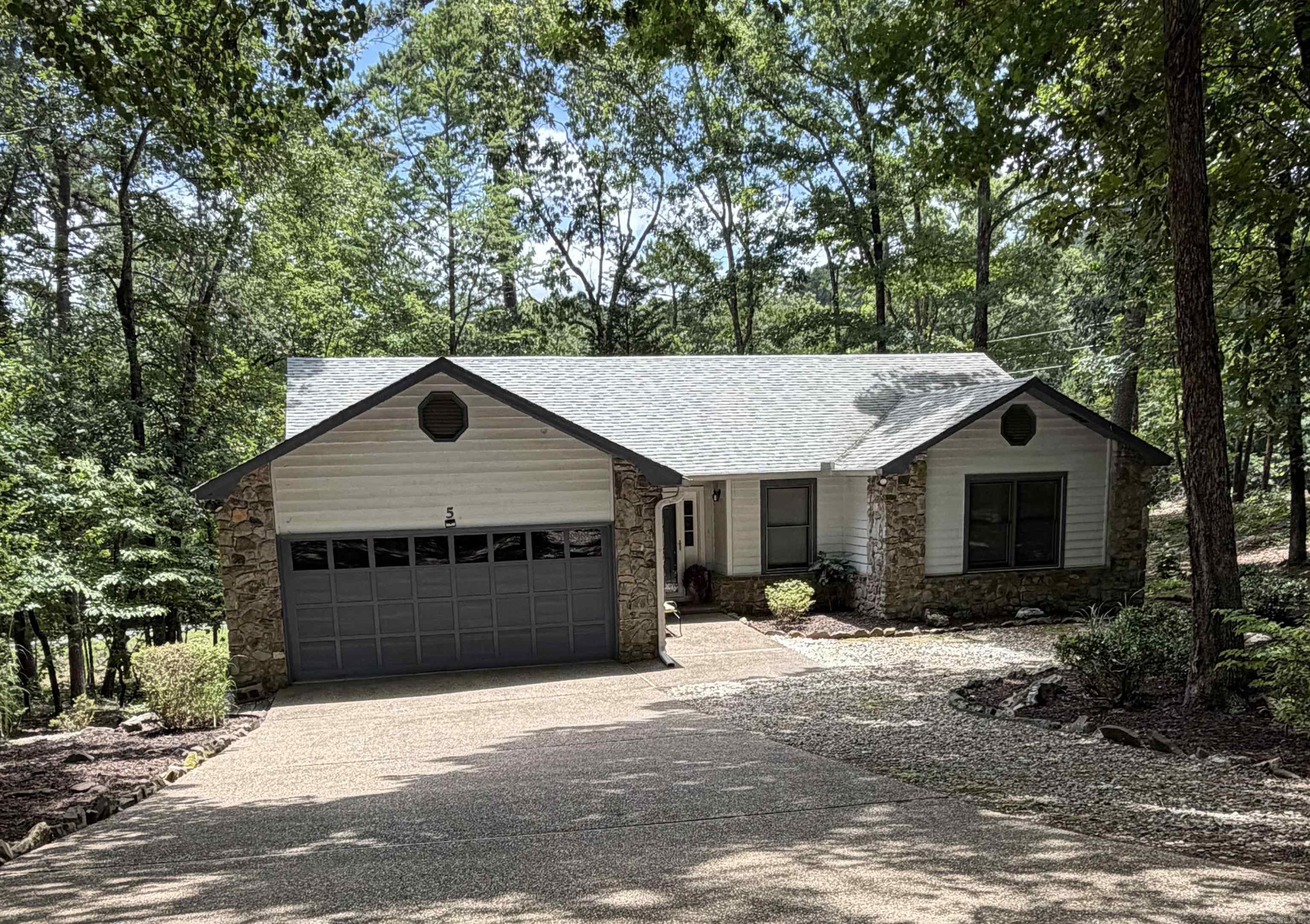 5 Culebra Pl  Hot Springs Village, AR