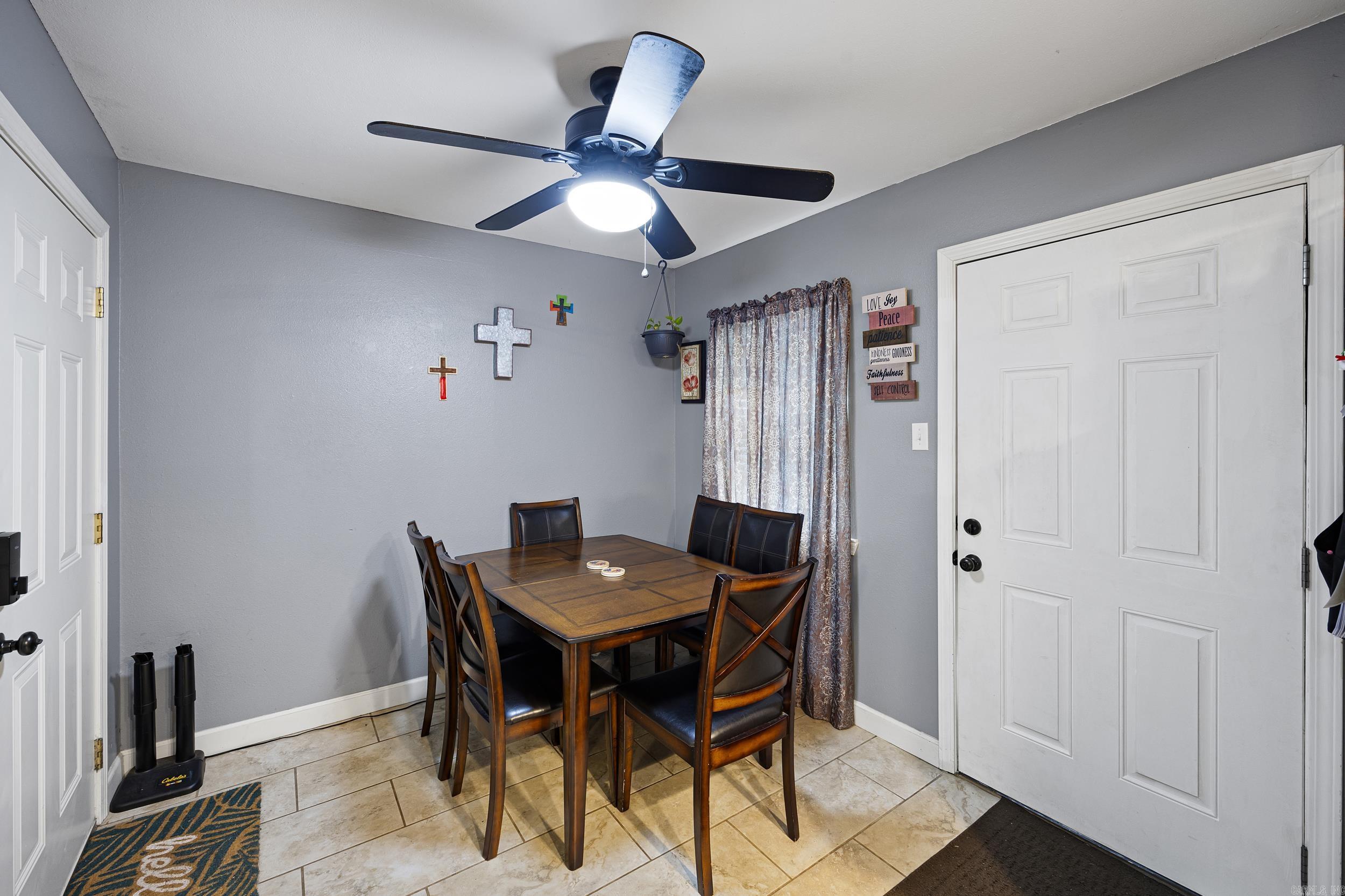 2901 N Greenwich  Russellville, AR
