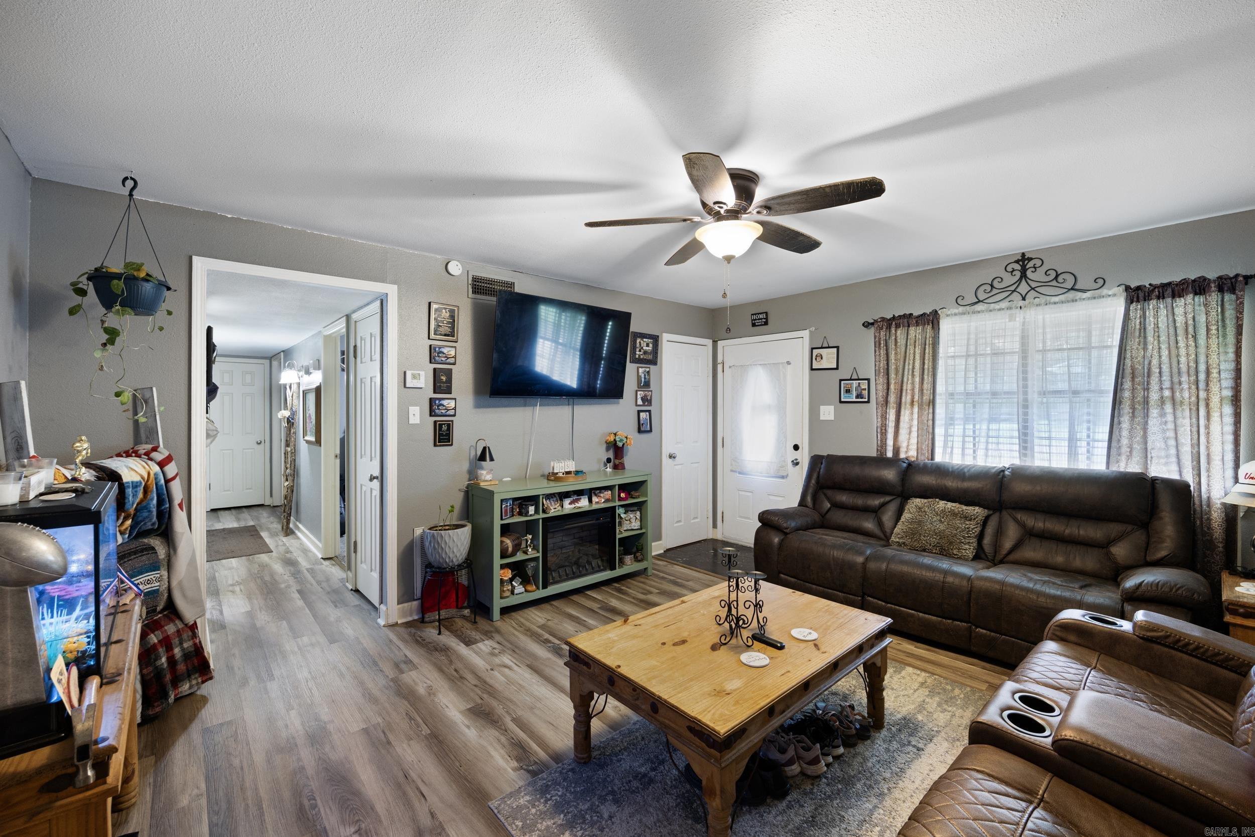 2901 N Greenwich  Russellville, AR
