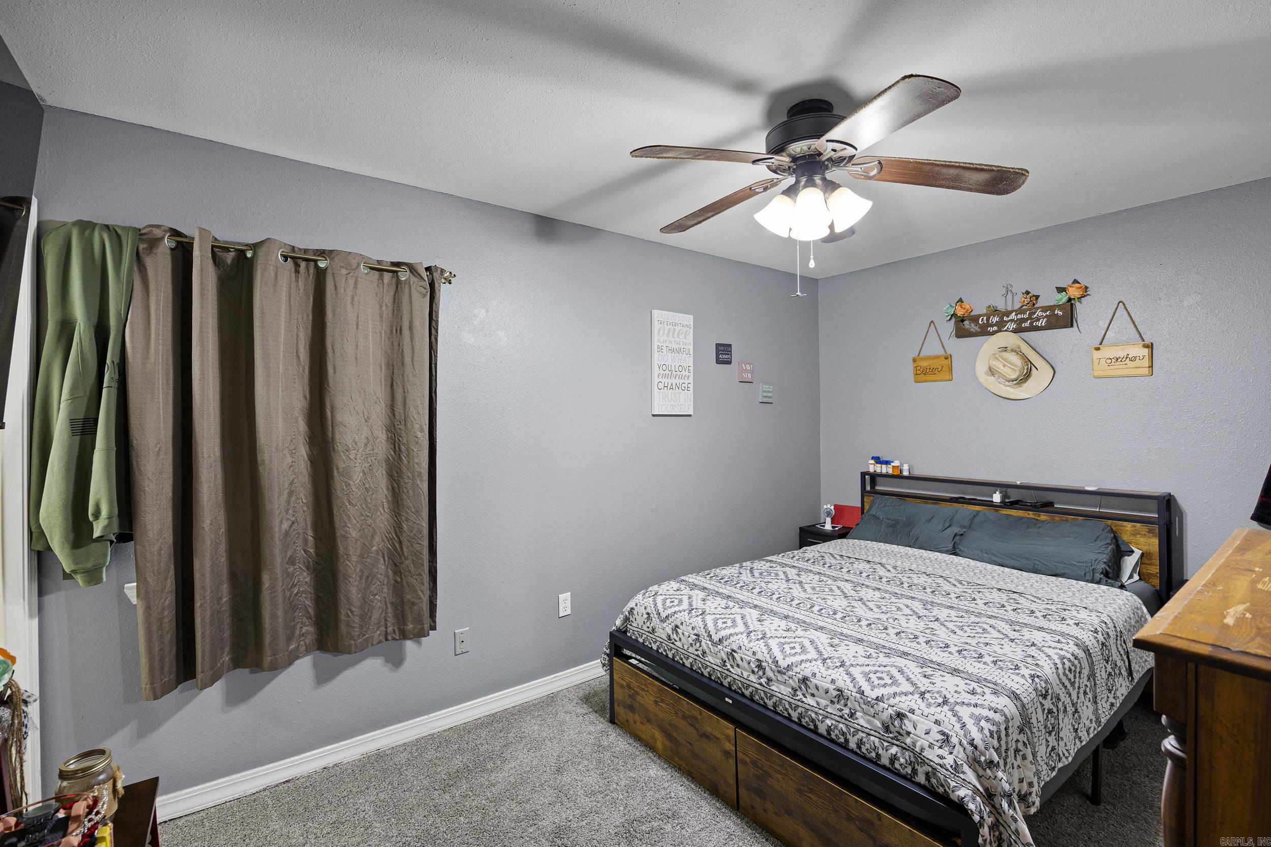 2901 N Greenwich  Russellville, AR