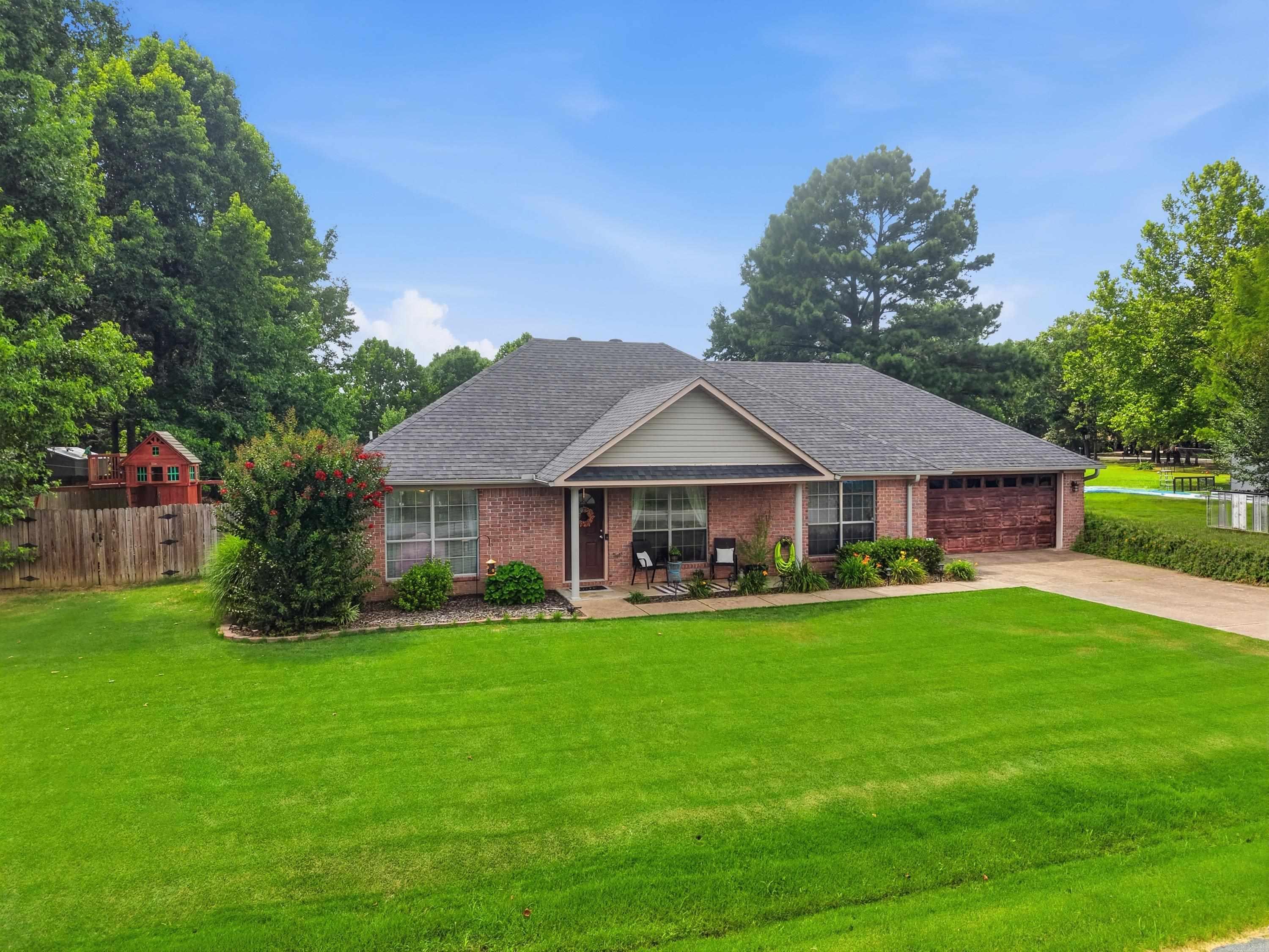 29 N Coker  Vilonia, AR