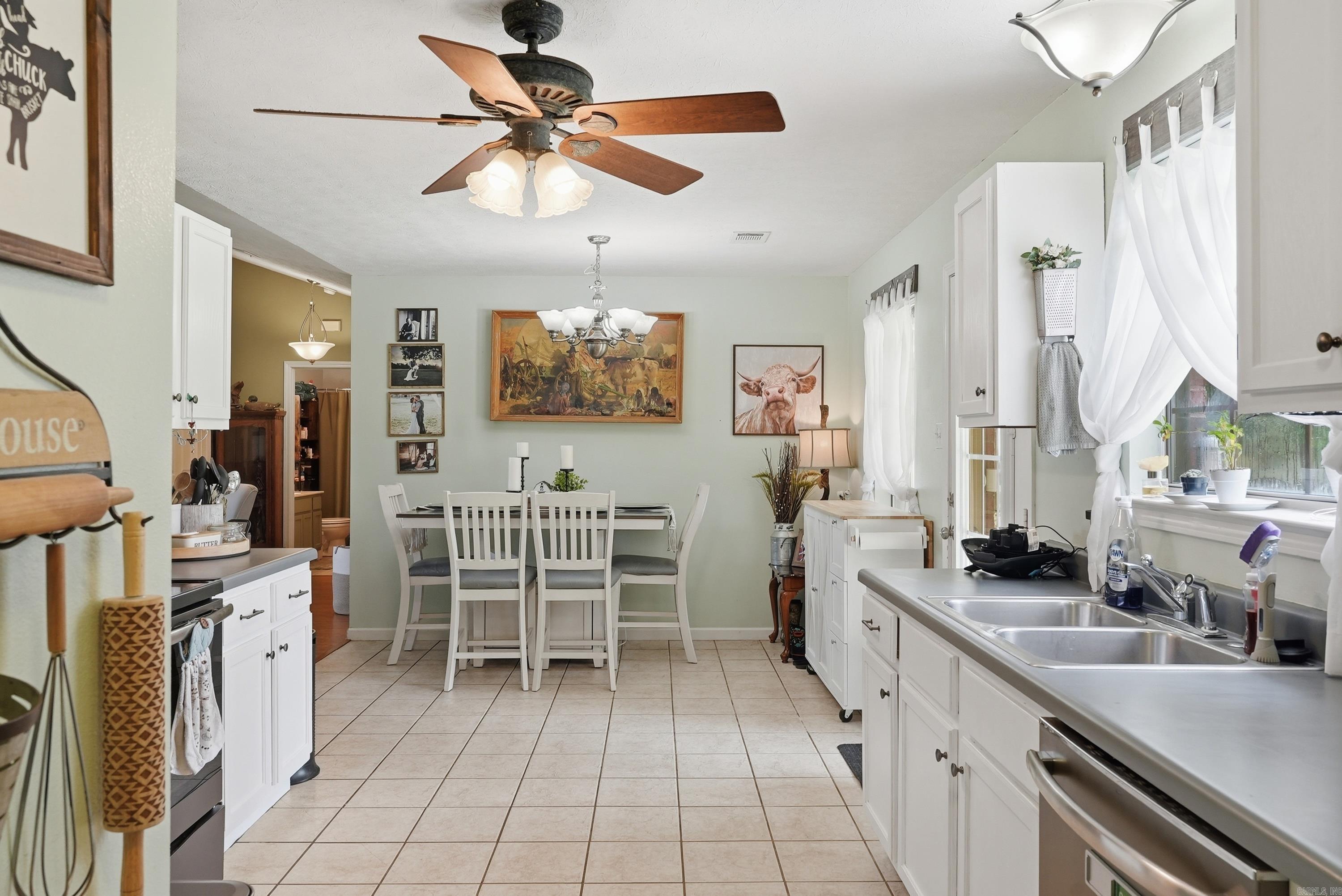 29 N Coker  Vilonia, AR
