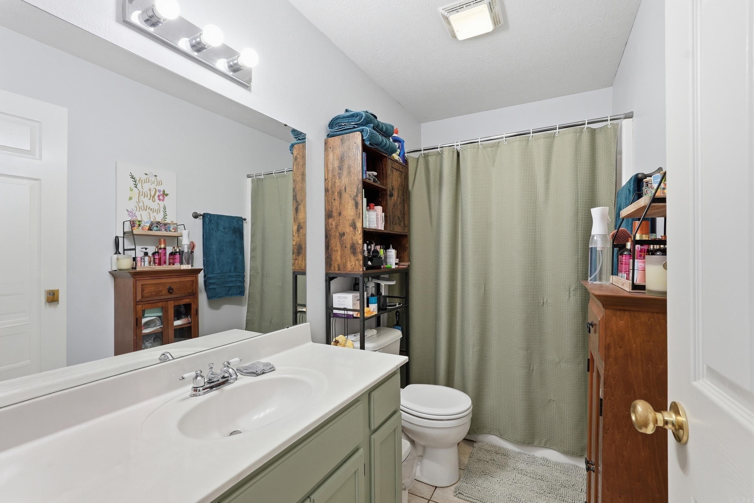 29 N Coker  Vilonia, AR