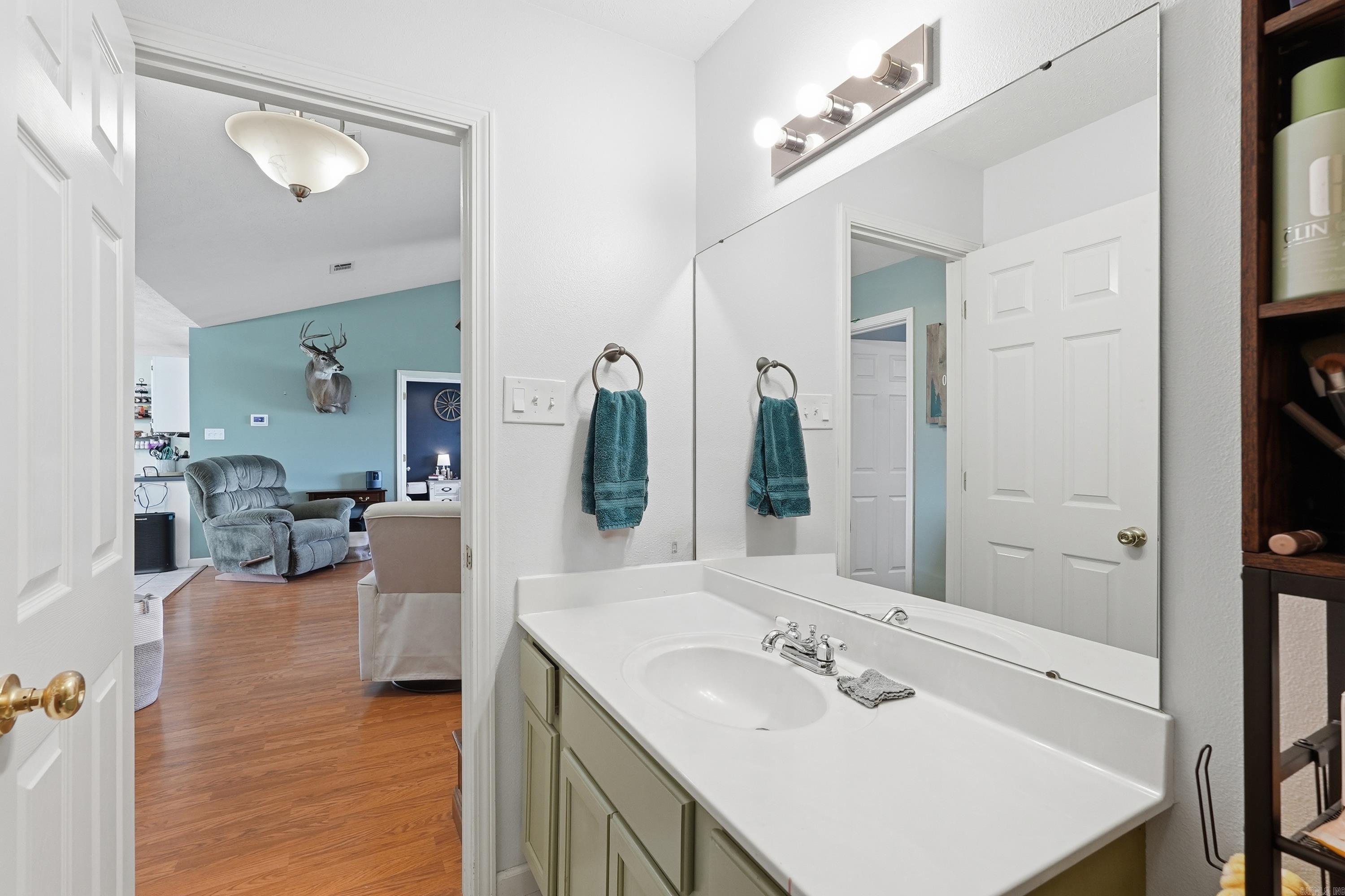 29 N Coker  Vilonia, AR