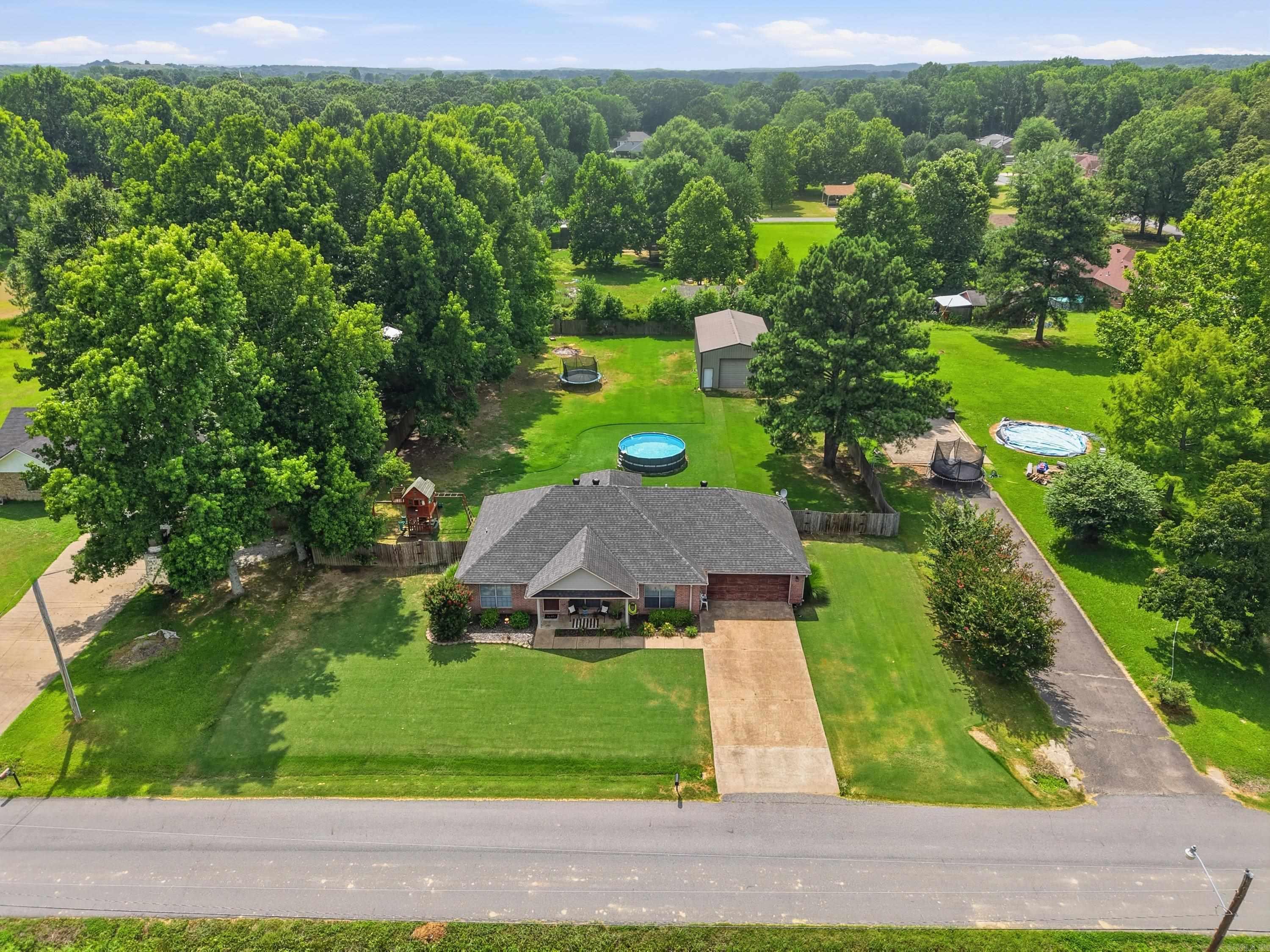 29 N Coker  Vilonia, AR