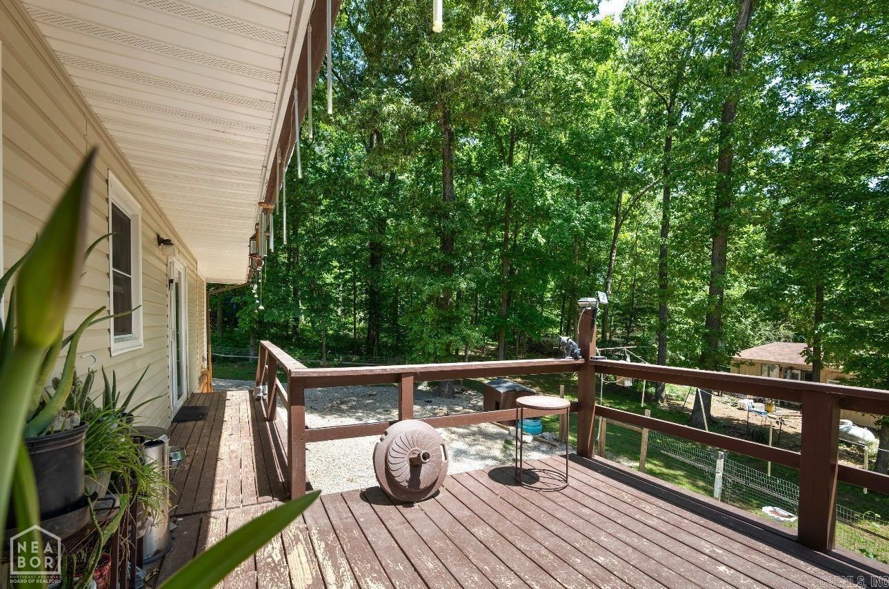 17 Iroquois  Cherokee Village, AR