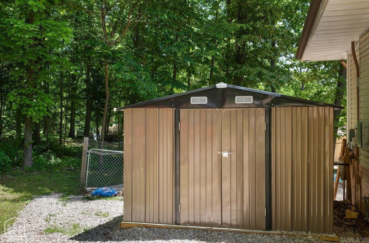 17 Iroquois  Cherokee Village, AR