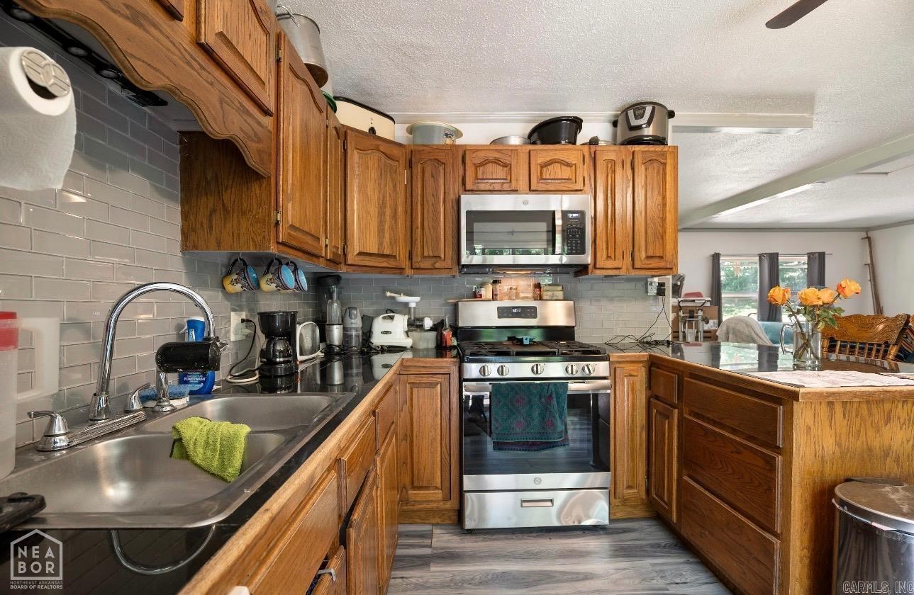 17 Iroquois  Cherokee Village, AR