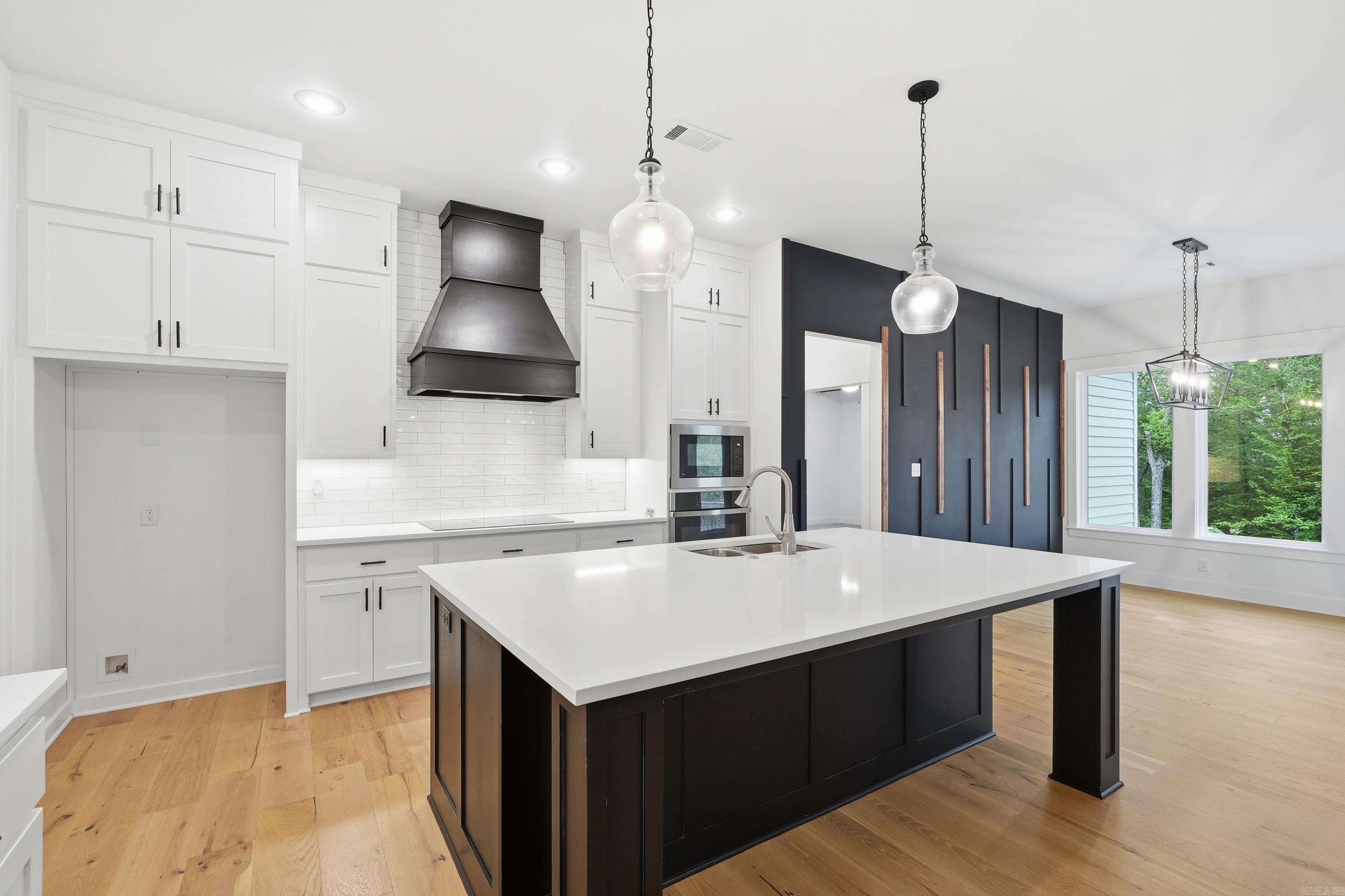 13032 Avilla Hills  Alexander, AR