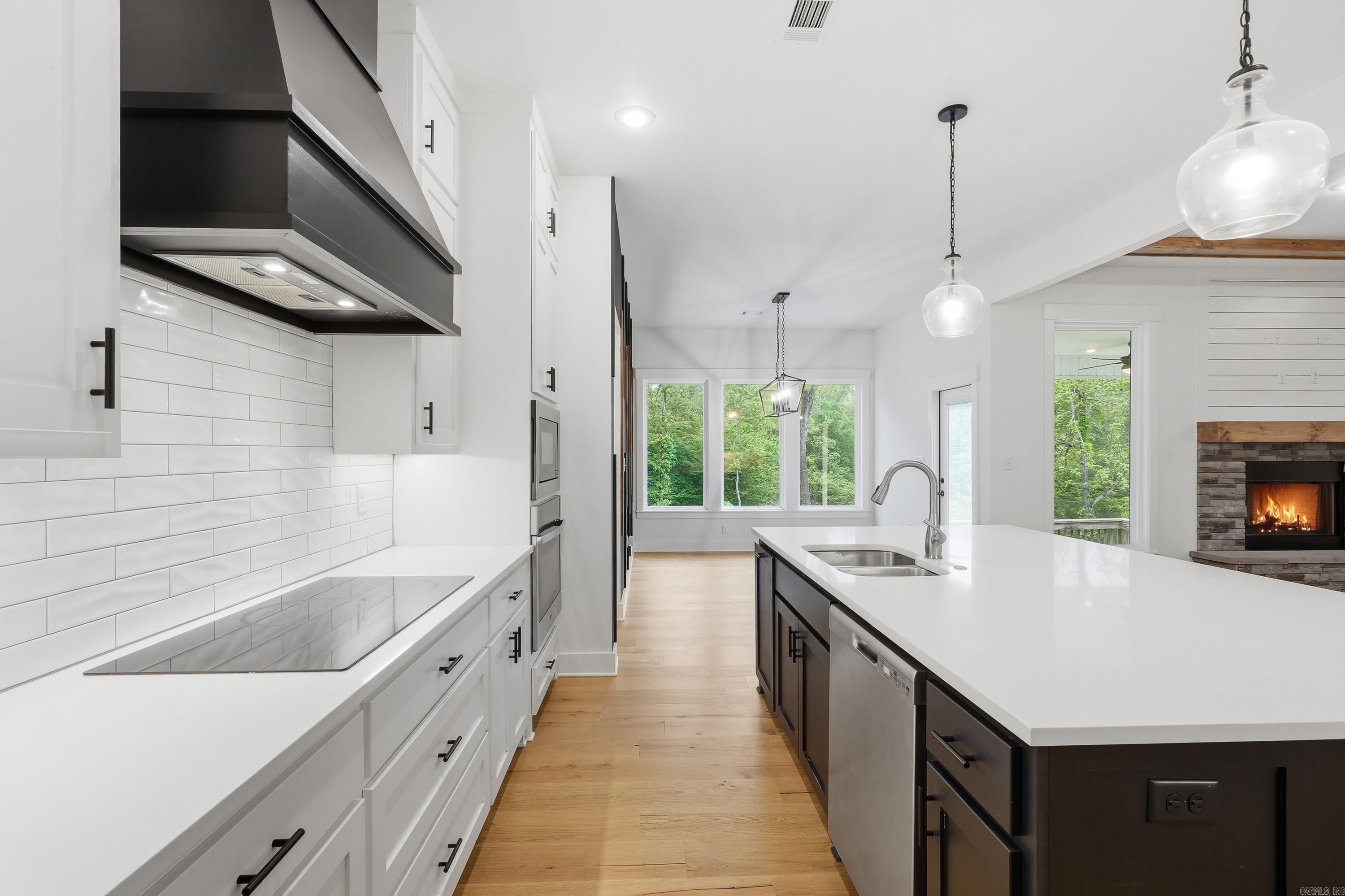 13032 Avilla Hills  Alexander, AR