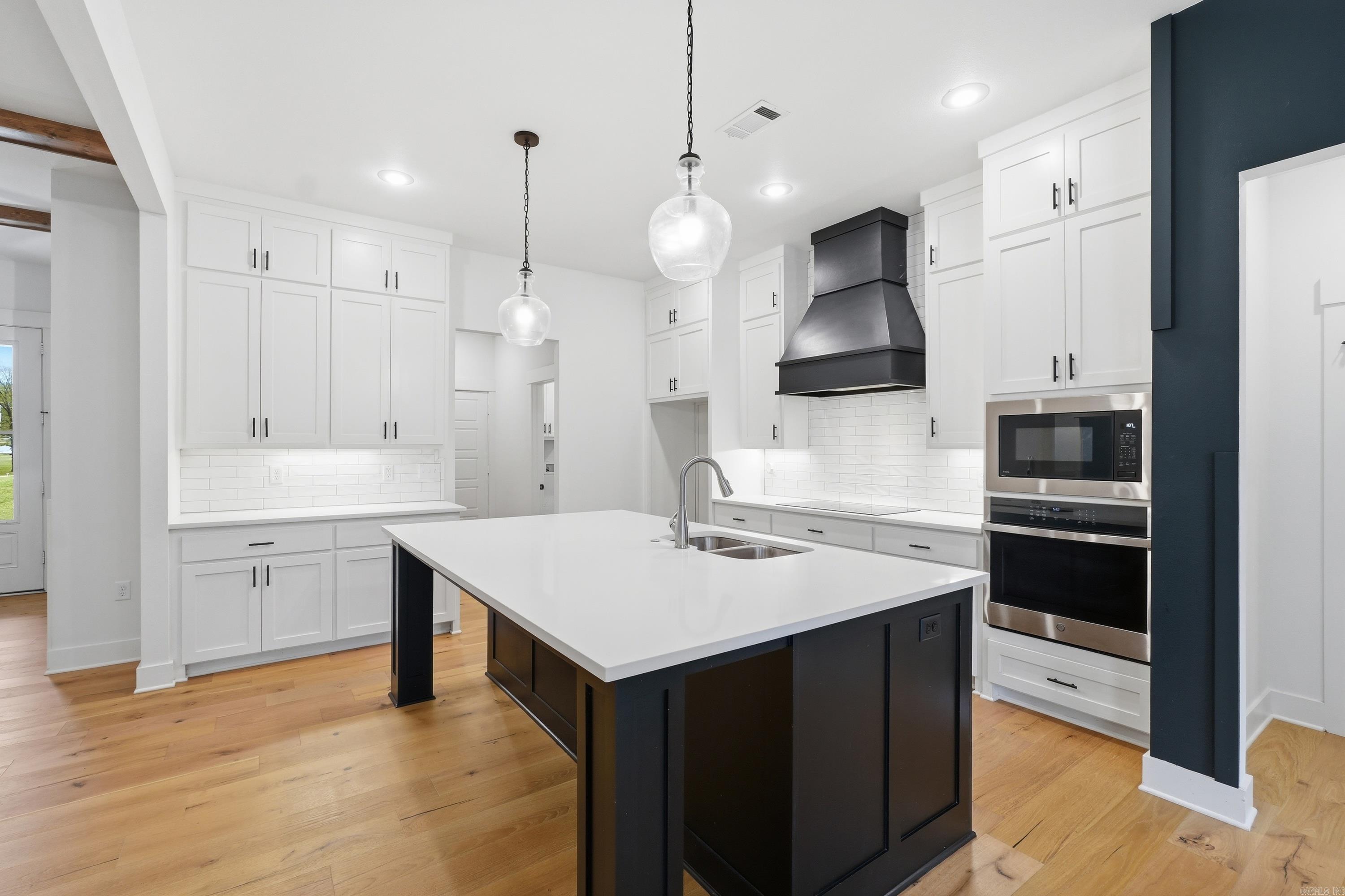 13032 Avilla Hills  Alexander, AR