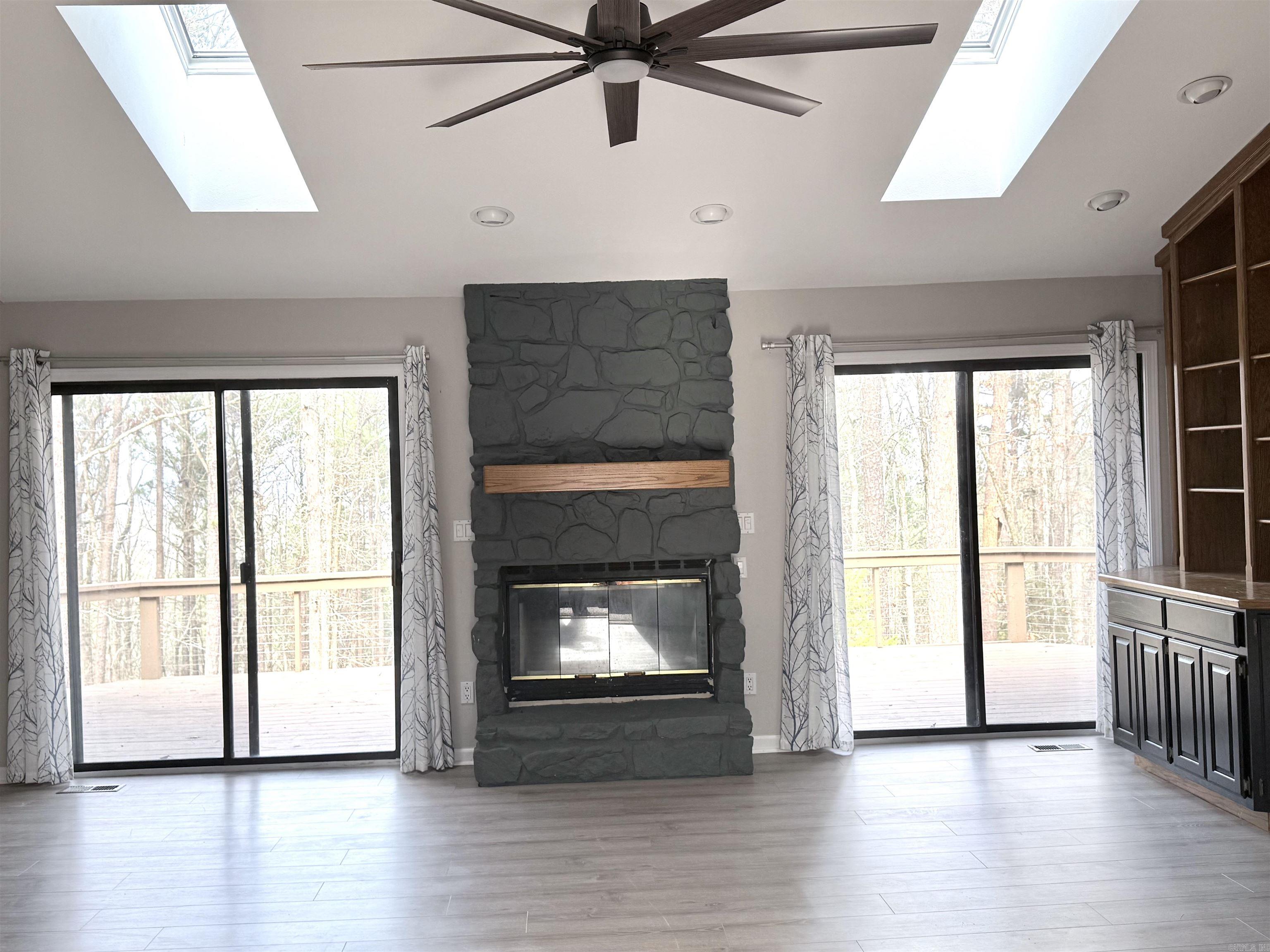 Walk in to Incredible Views