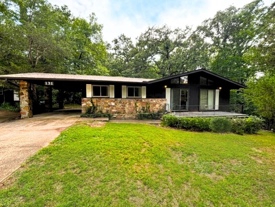 131 Cherokee  Cherokee Village, AR