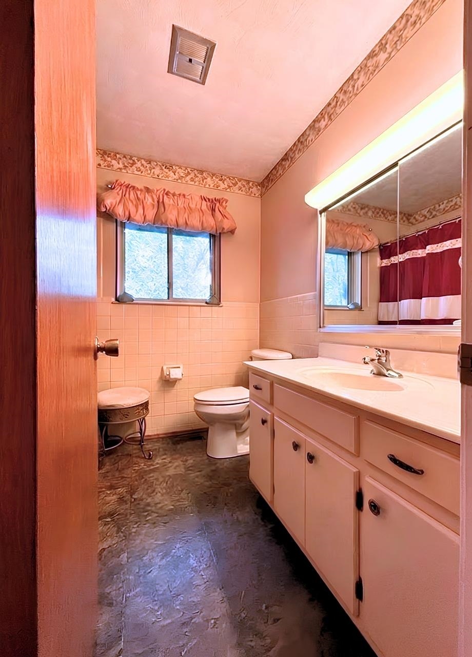 131 Cherokee  Cherokee Village, AR